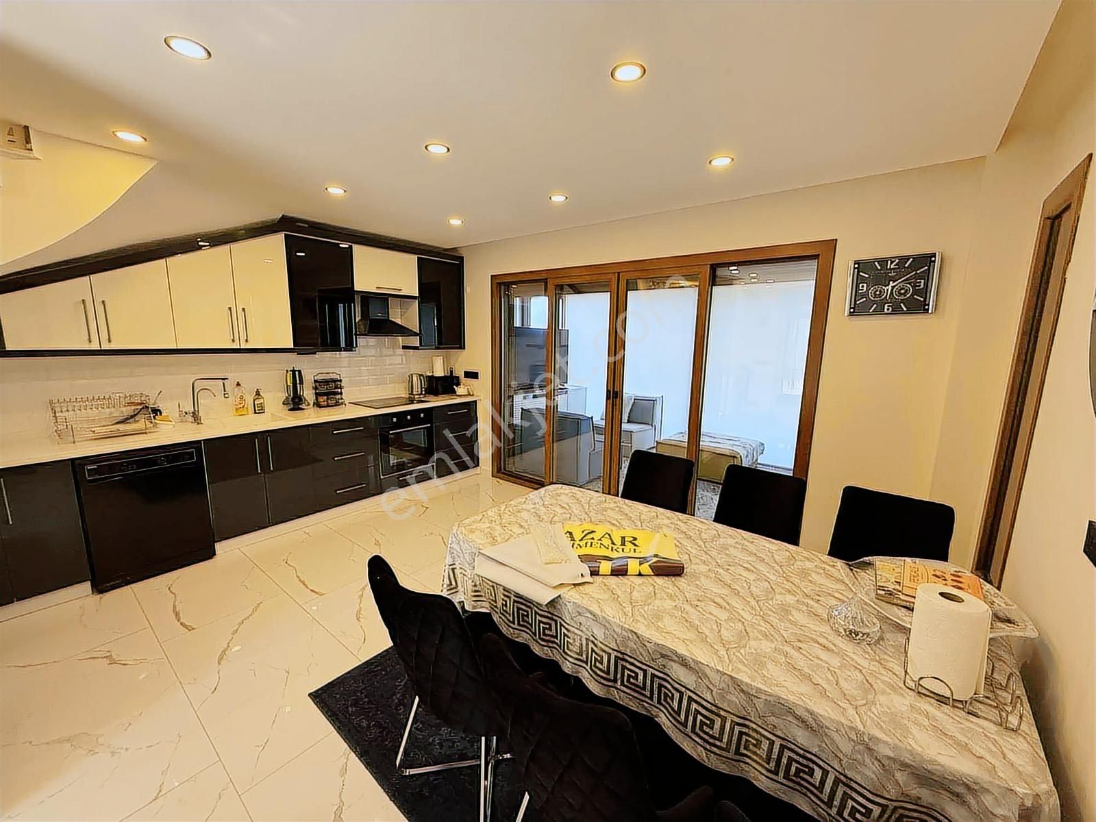 Kuşadası Davutlar'da Satılık Köşe Başı Eşyalı Villa - Görsel 31