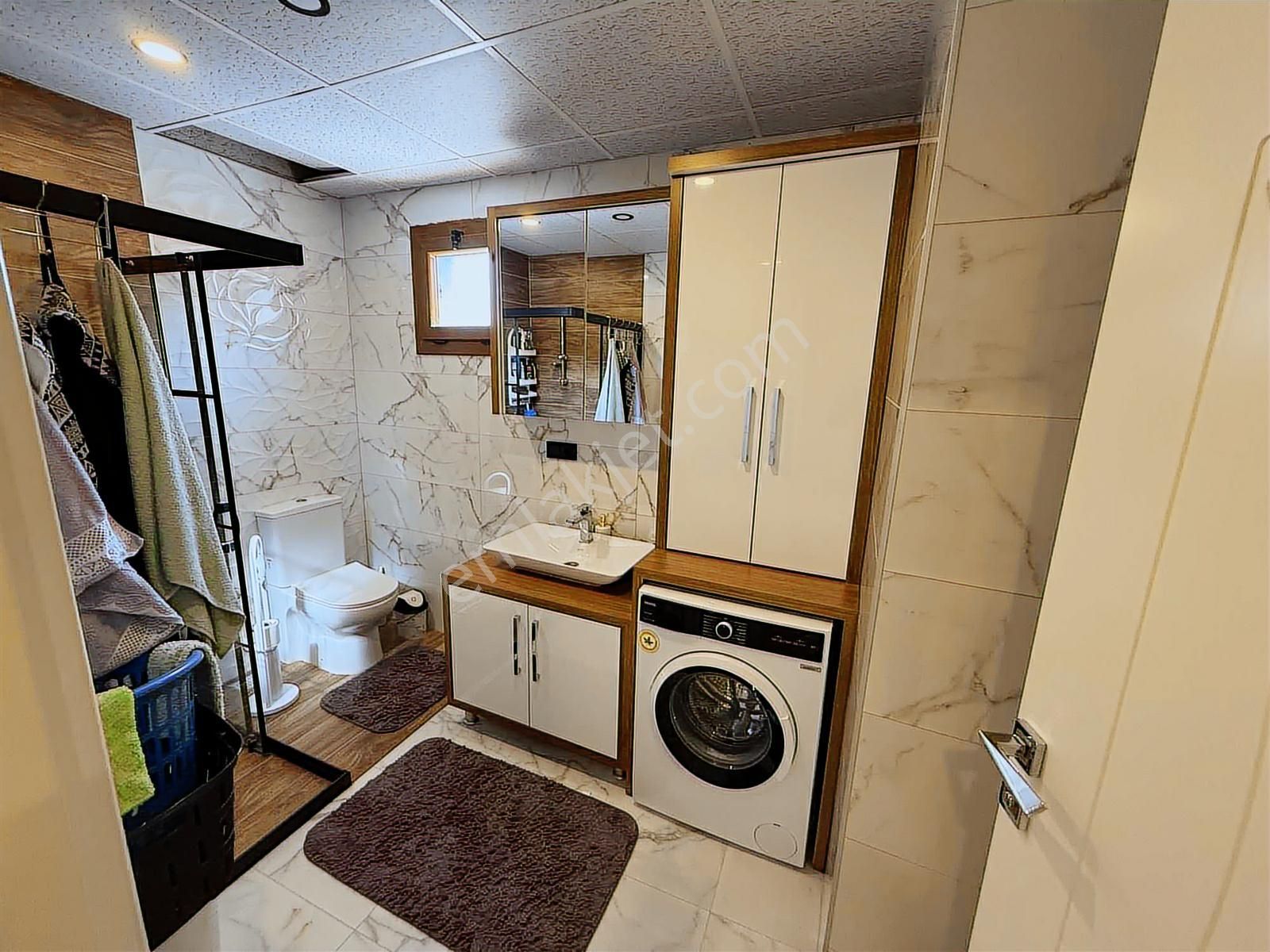 Kuşadası Davutlar'da Satılık Köşe Başı Eşyalı Villa - Görsel 29