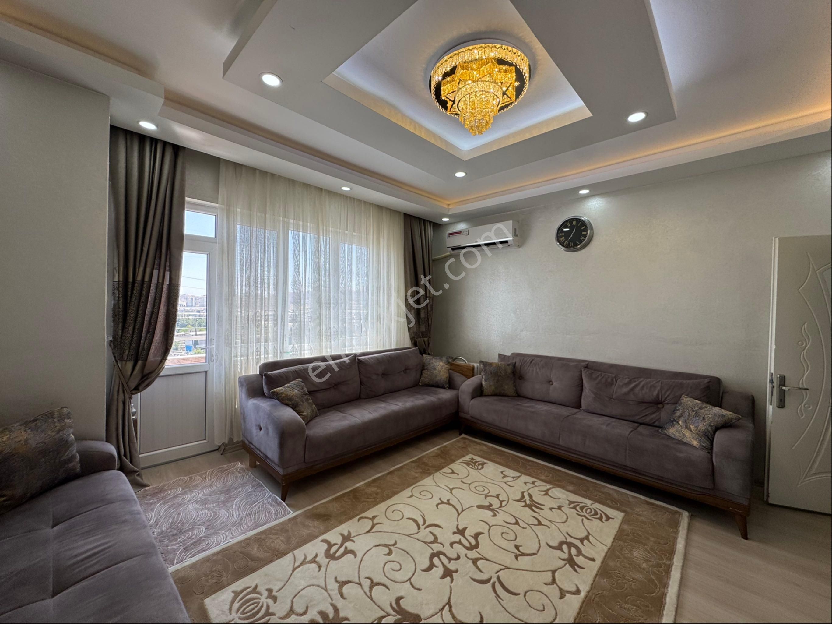 Emir Gayrimenkulden Gazikent De 3+1 Masrafsız Bakımlı Daire - Görsel 3