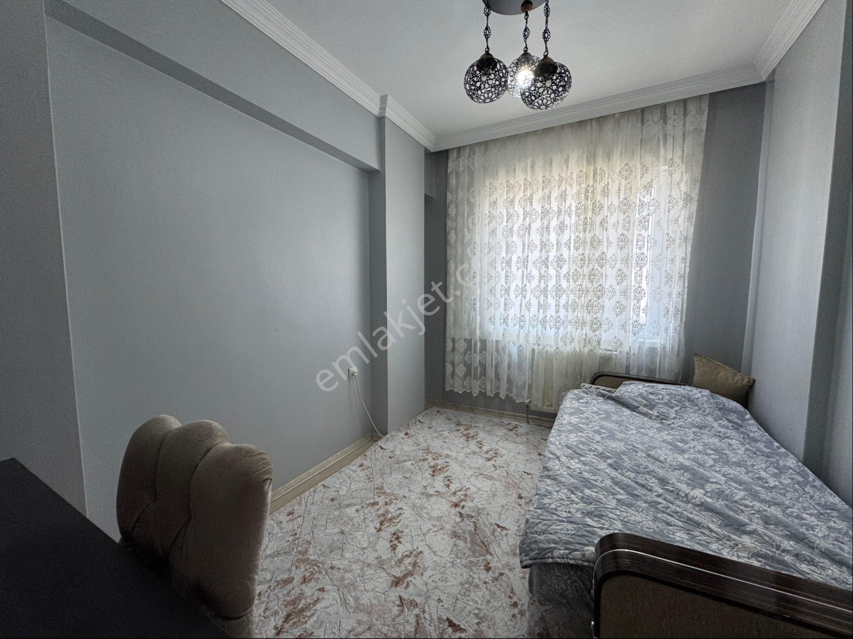 Emir Gayrimenkulden Gazikent De 3+1 Masrafsız Bakımlı Daire - Görsel 19