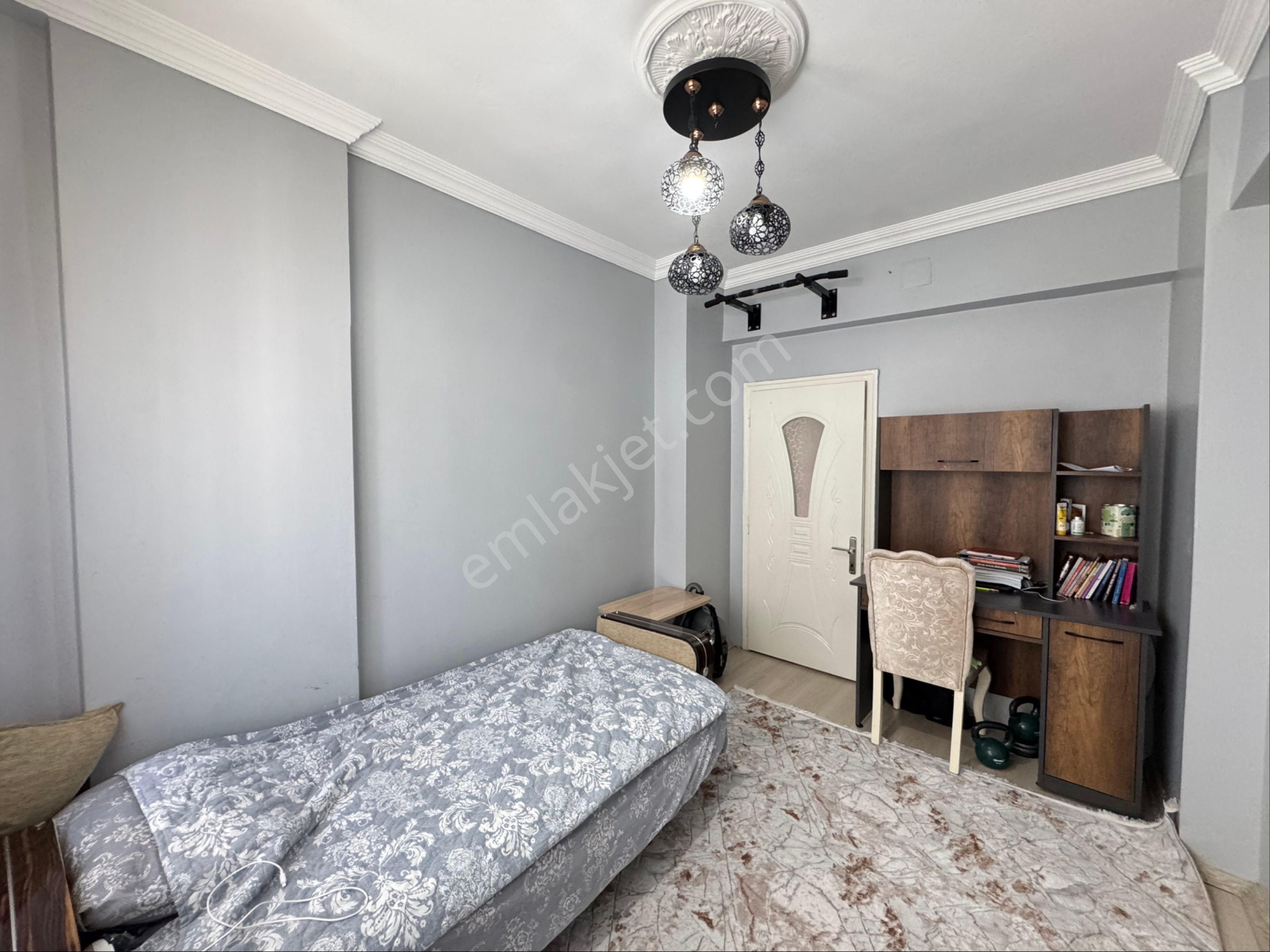 Emir Gayrimenkulden Gazikent De 3+1 Masrafsız Bakımlı Daire - Görsel 16