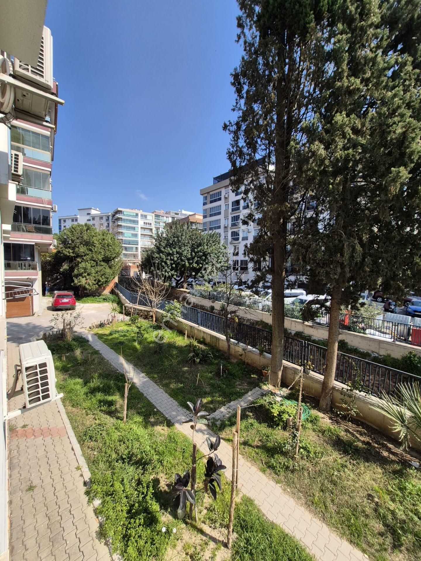 Binax Bakırçay Gayrimenkul Önü Açık Köşe 2 Yıllık 2+1 Daire - Görsel 3