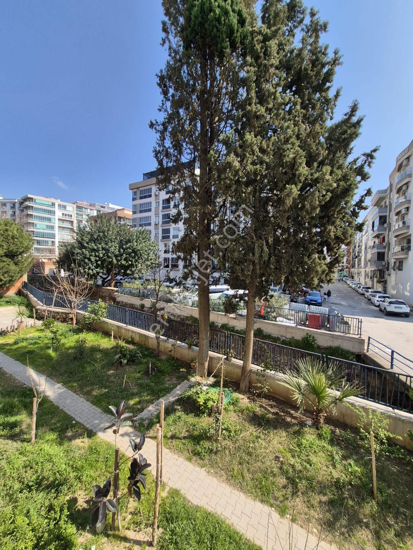 Binax Bakırçay Gayrimenkul Önü Açık Köşe 2 Yıllık 2+1 Daire - Görsel 2