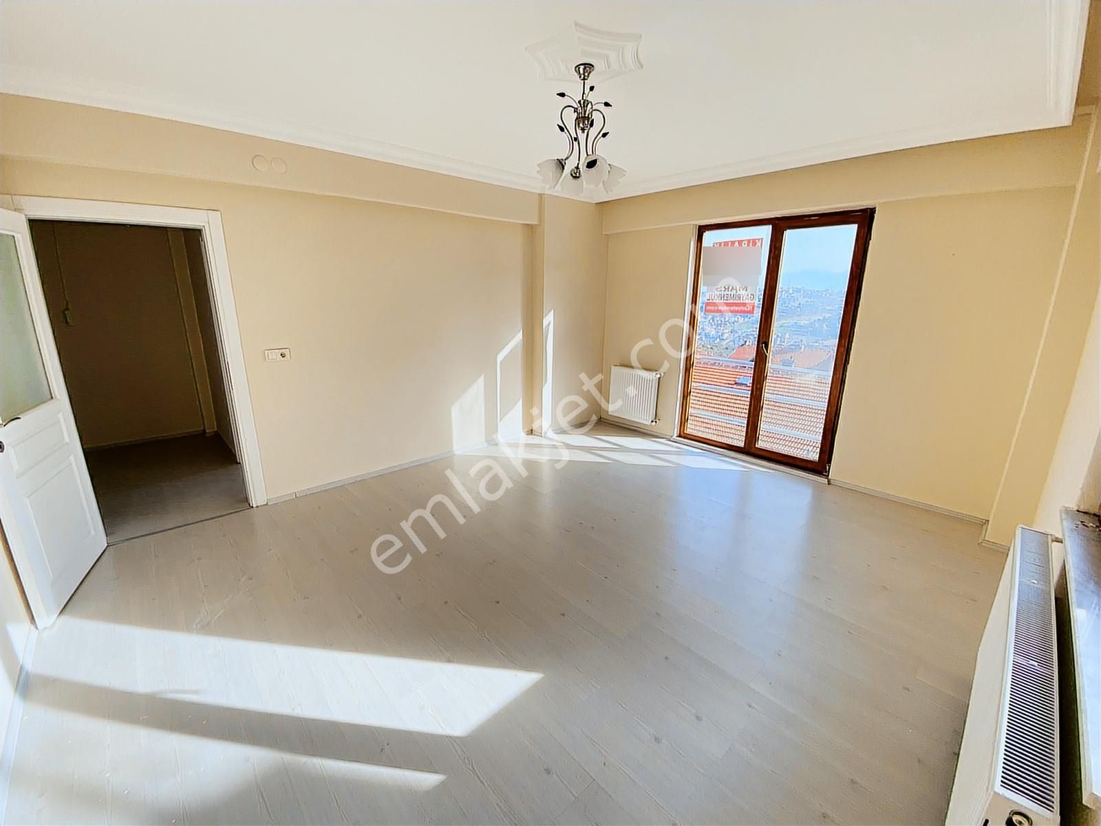 Panoramik Şehir Manzaralı, Site İçerisinde, 2+1 Arakat Daire - Görsel 5
