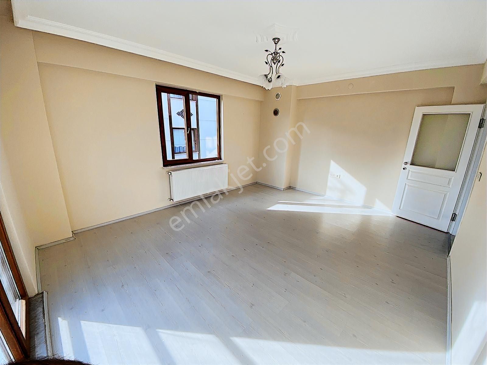 Panoramik Şehir Manzaralı, Site İçerisinde, 2+1 Arakat Daire - Görsel 9