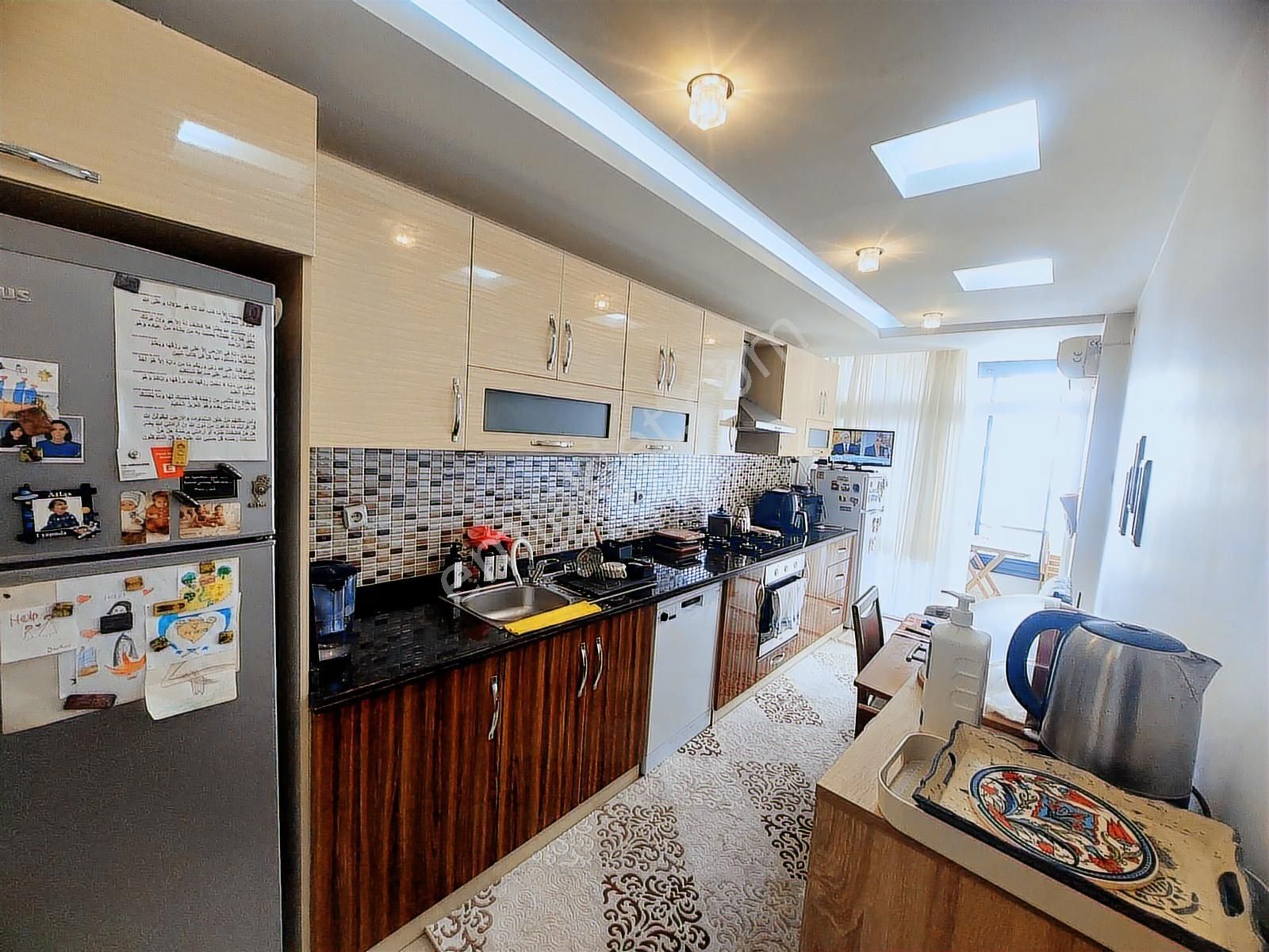 K.evrende Bulvar Üzeri İskanlı Az Katlı Kap.mutfak - Görsel 17