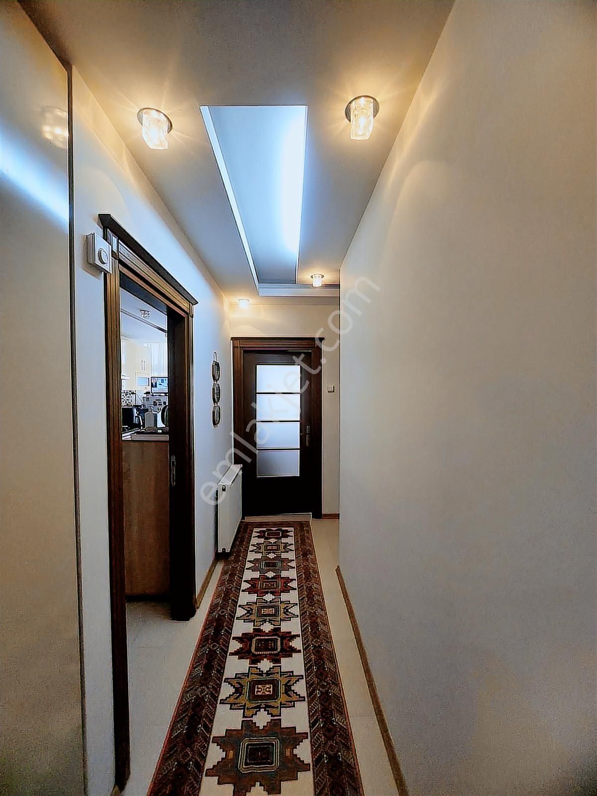 K.evrende Bulvar Üzeri İskanlı Az Katlı Kap.mutfak - Görsel 12