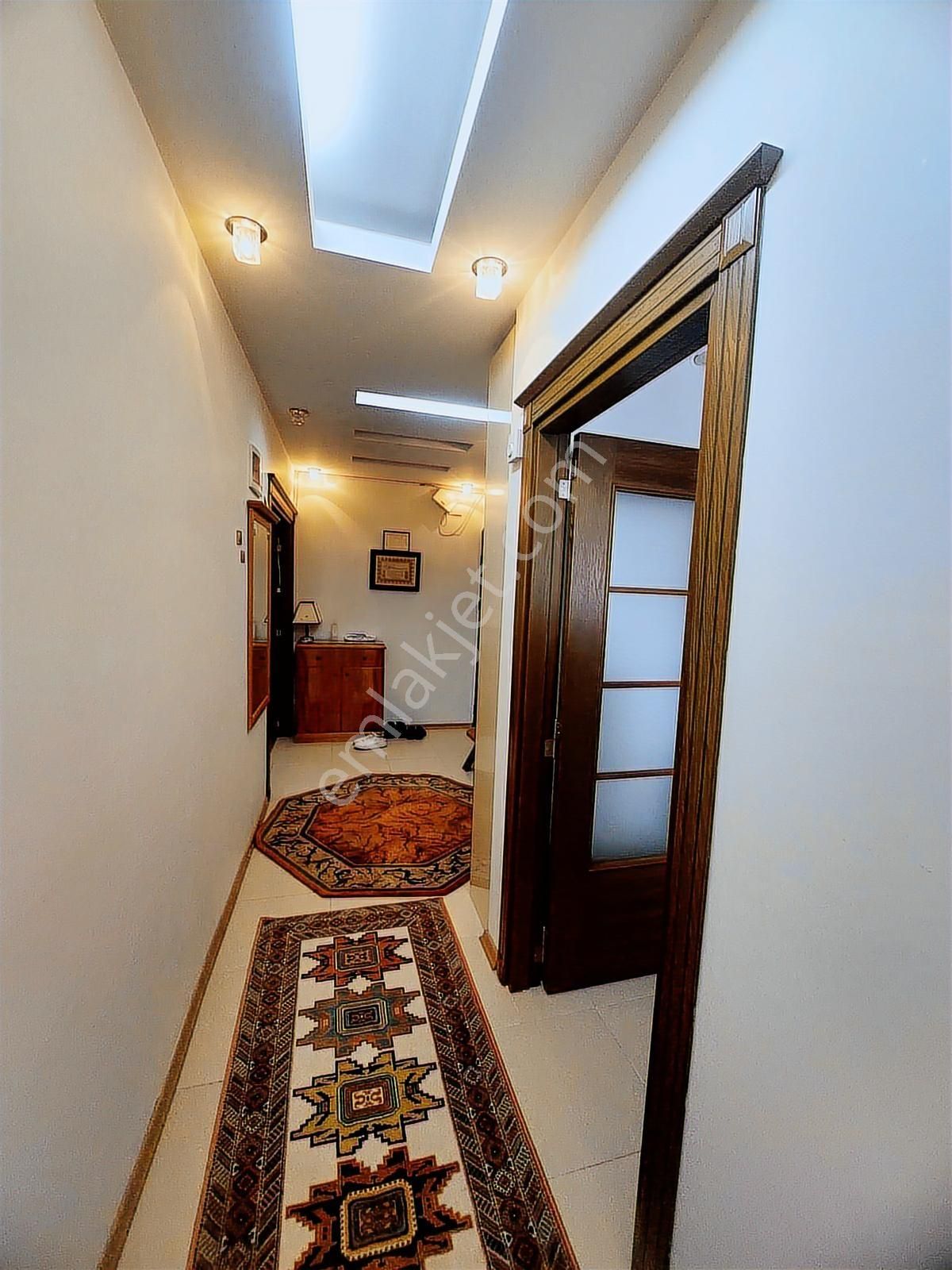 K.evrende Bulvar Üzeri İskanlı Az Katlı Kap.mutfak - Görsel 29