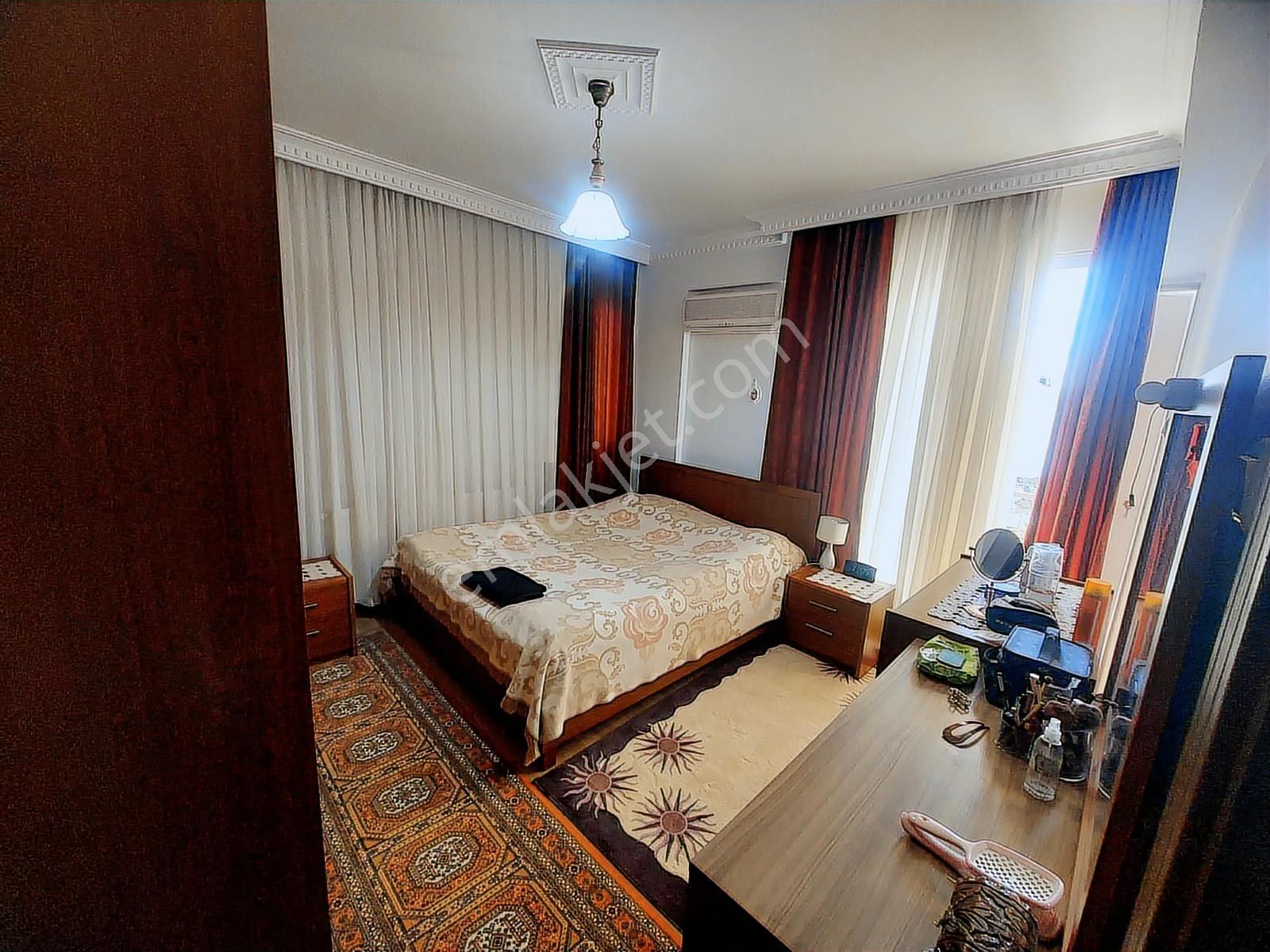 K.evrende Bulvar Üzeri İskanlı Az Katlı Kap.mutfak - Görsel 13