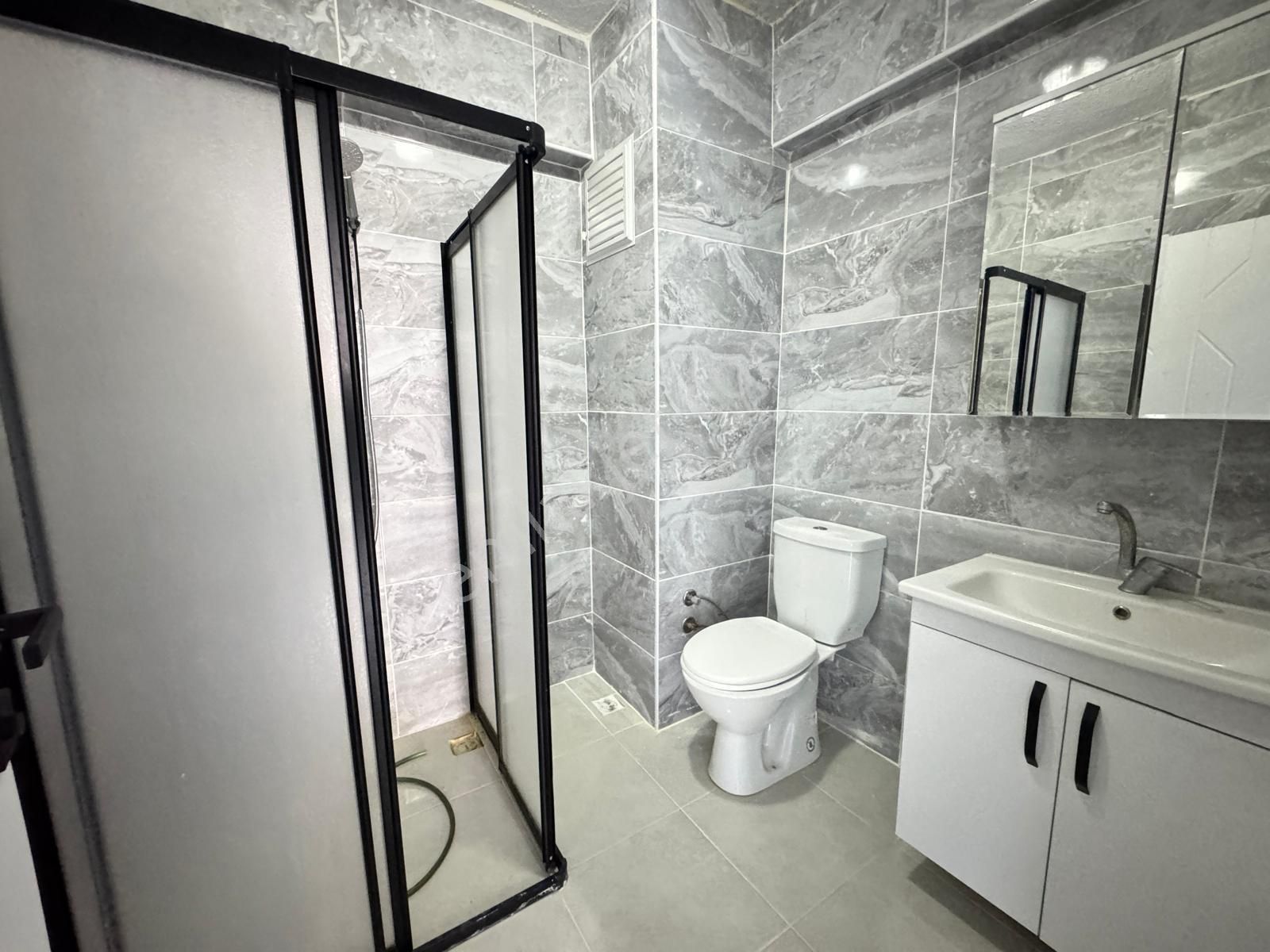 Ömer Halisdemir Mh. Merkezi Konum'da 2+1 Ankanstreli Lüks Daire - Görsel 33