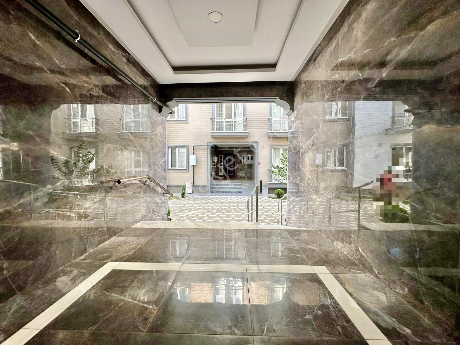 ꧁akçay Ay Emlak'tan꧂ikizçay'da Kombili Ebeveyn Banyolu Ara Kat Ön Cephe Asansörlü Satılık 2+1 Daire - Görsel 34