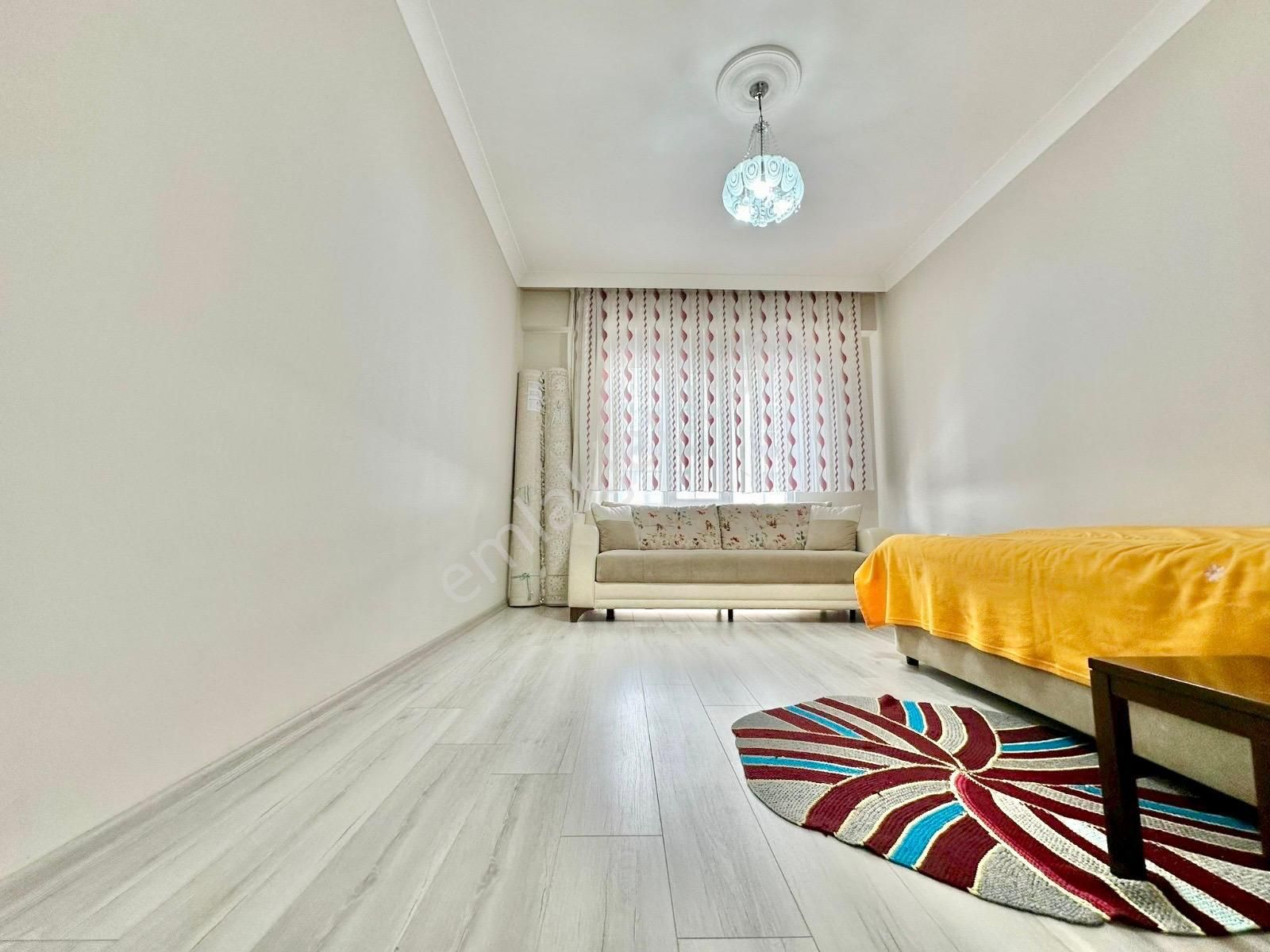 ꧁akçay Ay Emlak'tan꧂ikizçay'da Kombili Ebeveyn Banyolu Ara Kat Ön Cephe Asansörlü Satılık 2+1 Daire - Görsel 19