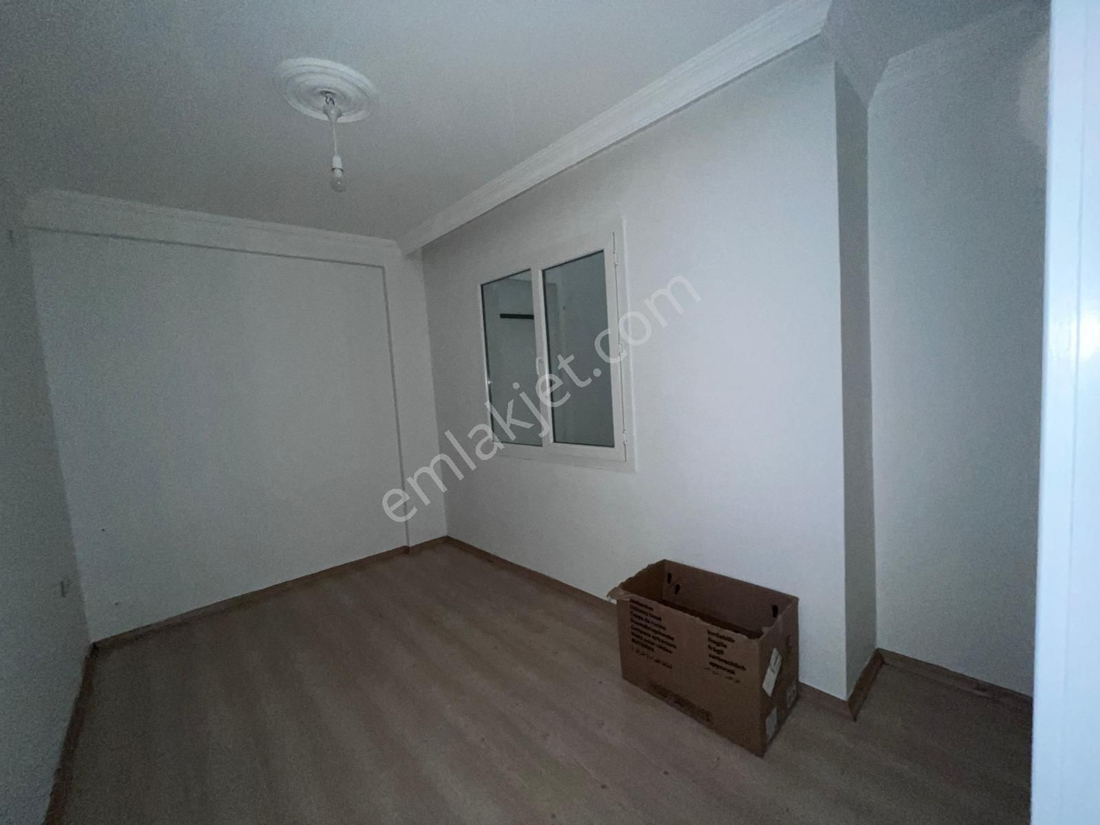 Re/max Arma'dan Buca Yaylacık Mah. Merkezi Konumda 2+1 Geniş Satılık Daire - Görsel 12