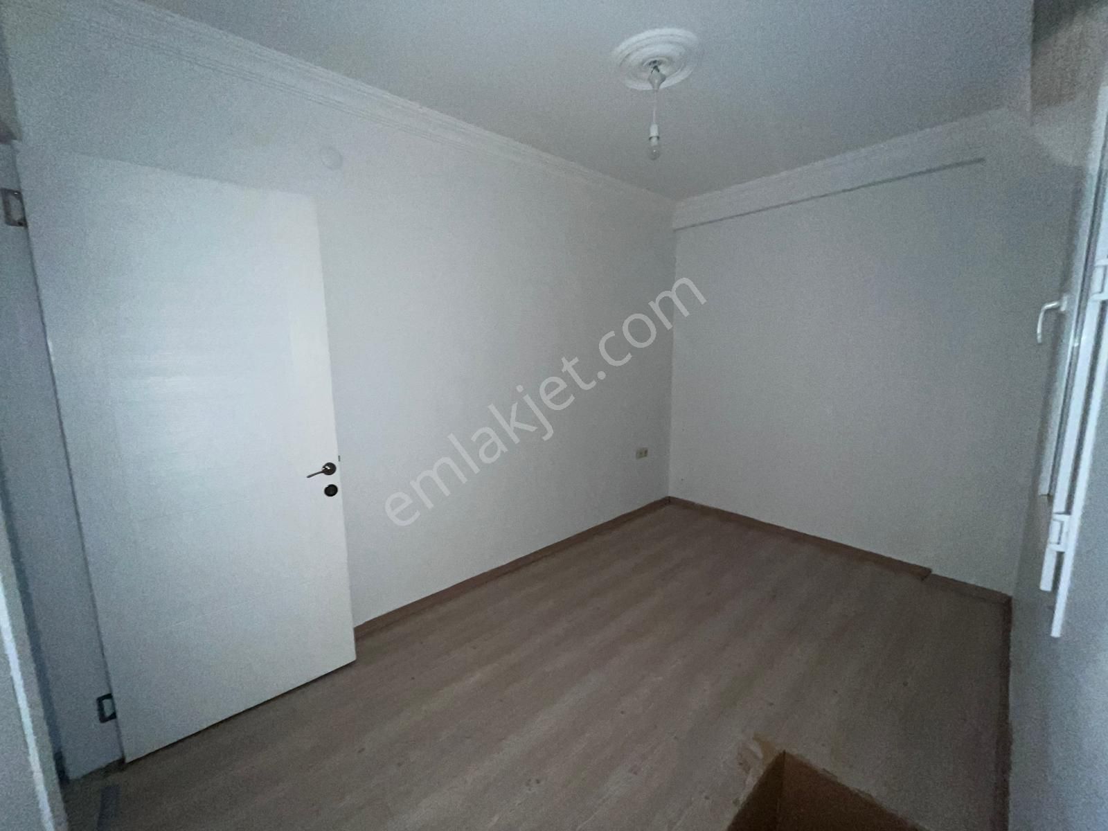 Re/max Arma'dan Buca Yaylacık Mah. Merkezi Konumda 2+1 Geniş Satılık Daire - Görsel 13