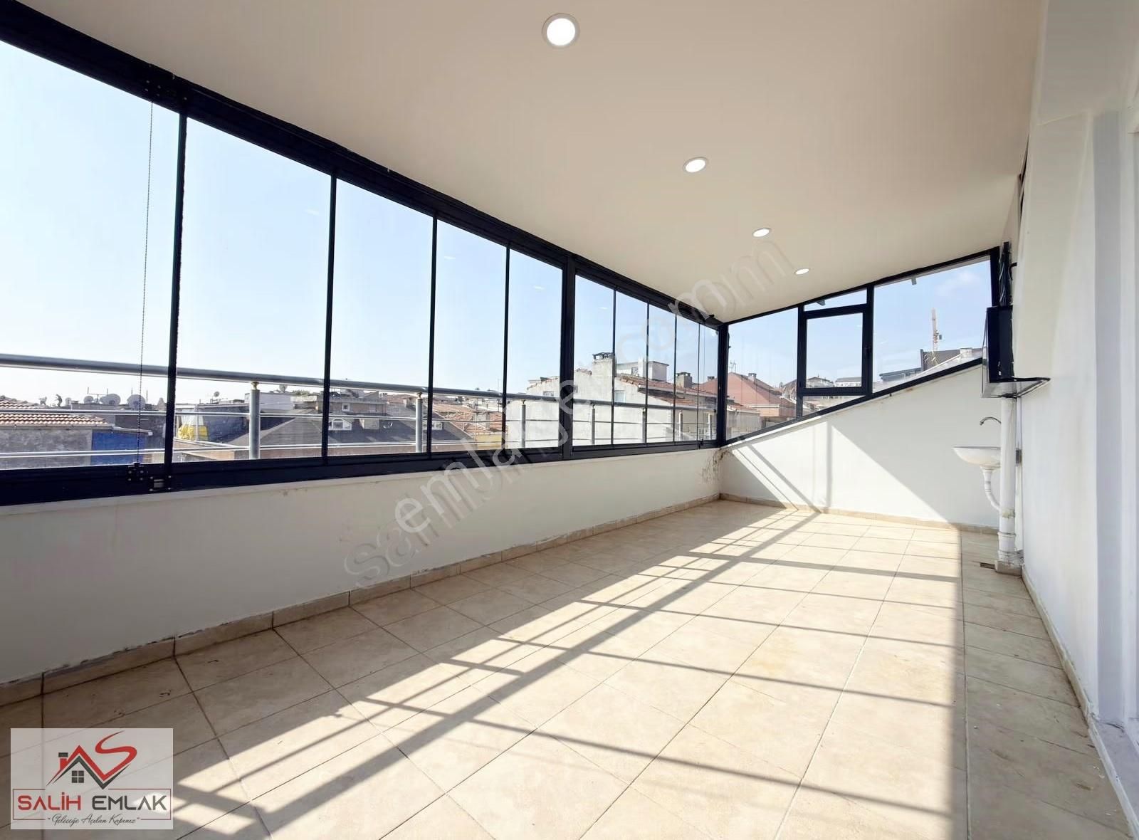 Salih Emlak 'tan Satılık Mükemmel Dubleks Ayrı Girişli Tertemiz