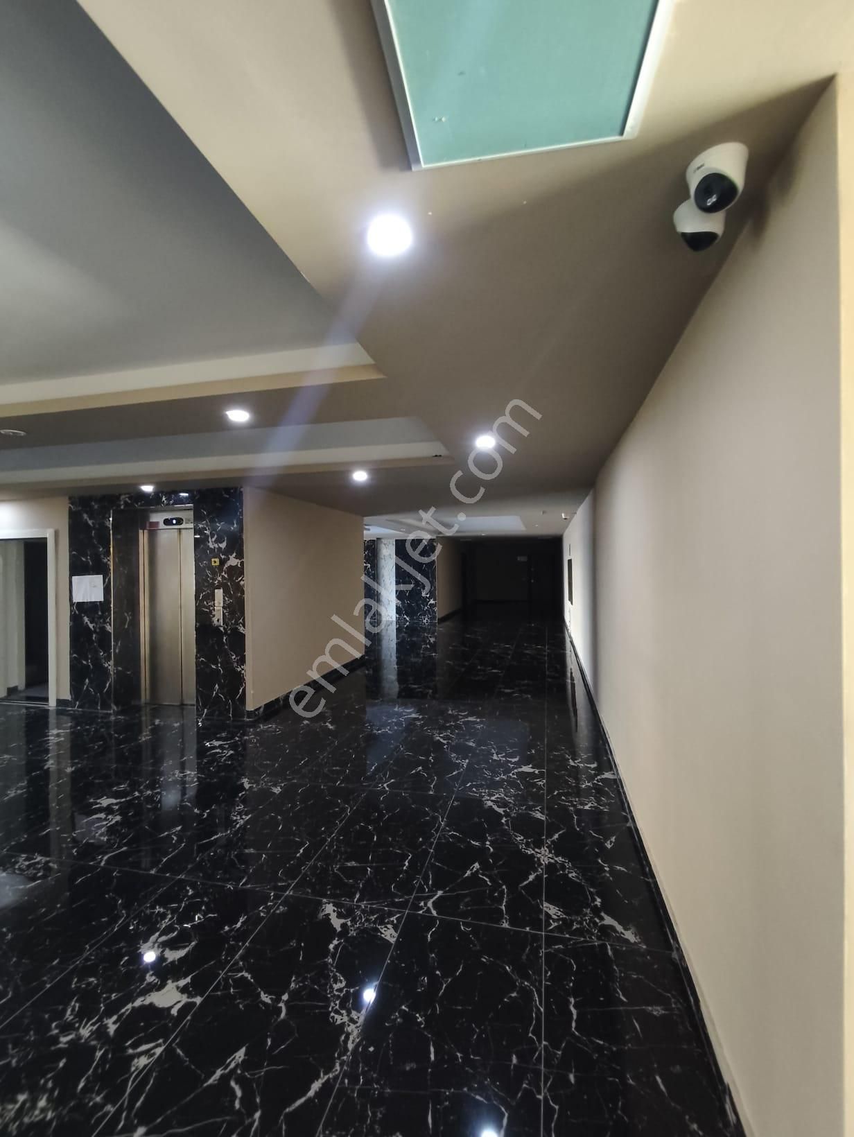 Erdemli Çeşmeli Mah.de Deniz Manzaralı & Aqua Parklı & Spor Salonlu & Full Eşyalı 2+1 Daire - Görsel 5