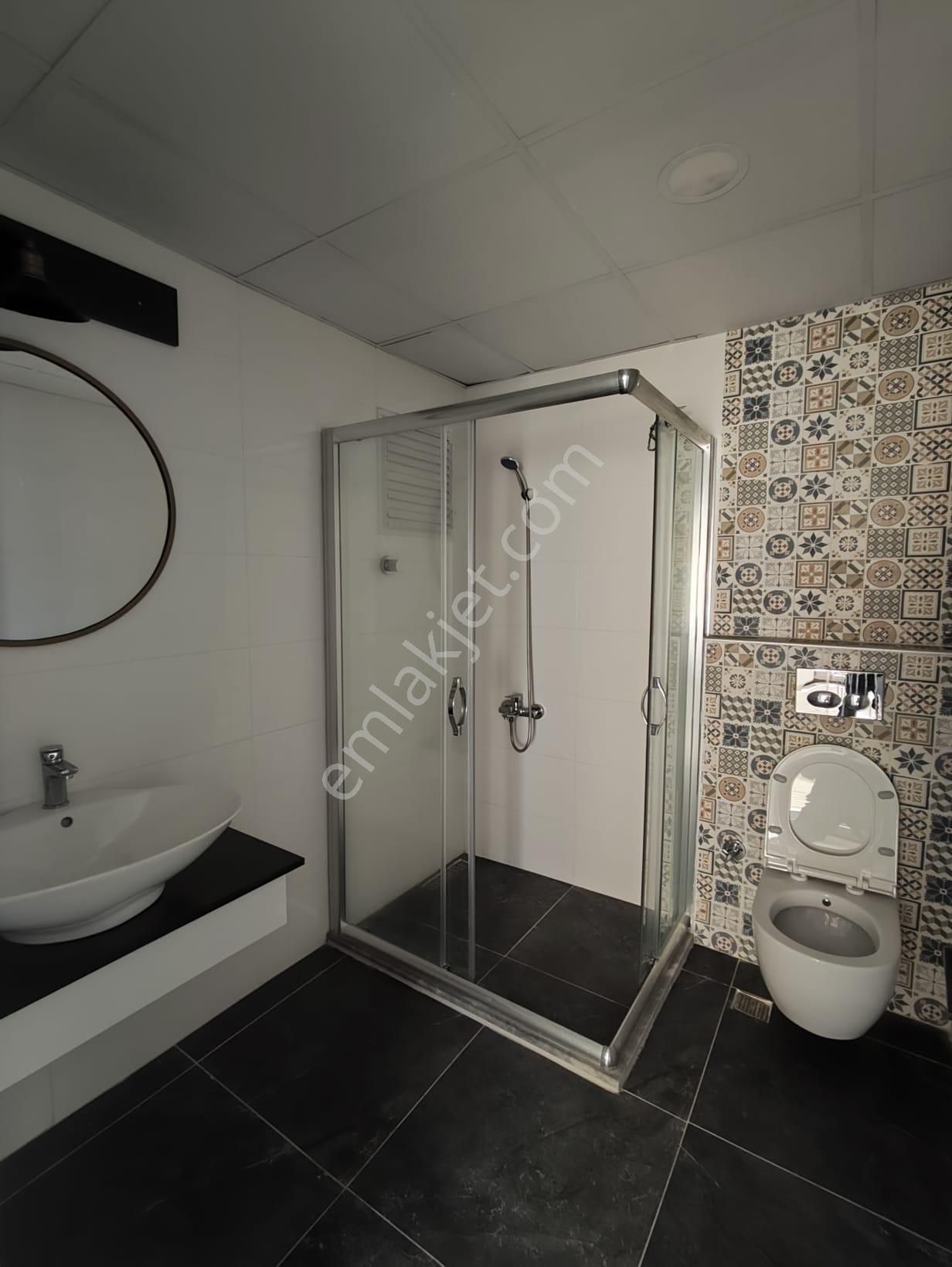 Erdemli Çeşmeli Mah.de Deniz Manzaralı & Aqua Parklı & Spor Salonlu & Full Eşyalı 2+1 Daire - Görsel 13