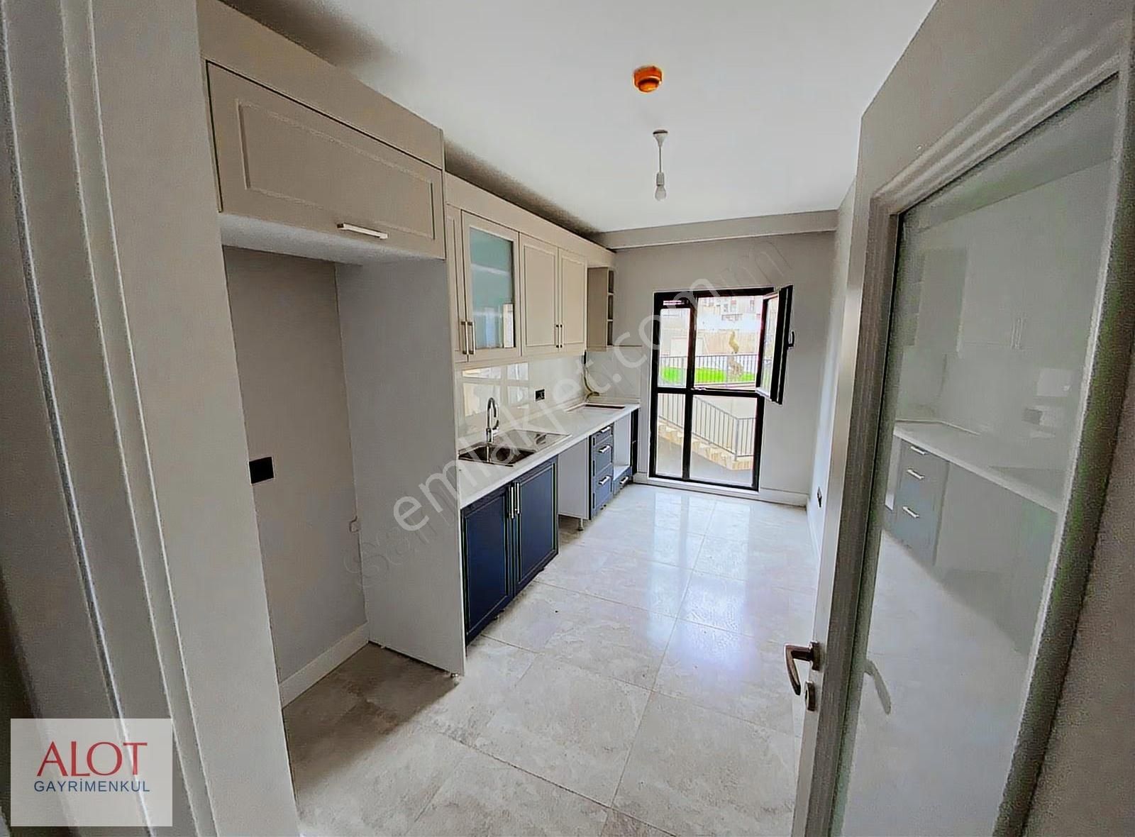 Ana Cadde 3+1 Ebeveyn Banyolu Ara Kat Konforunda Zemin Kat - Görsel 7