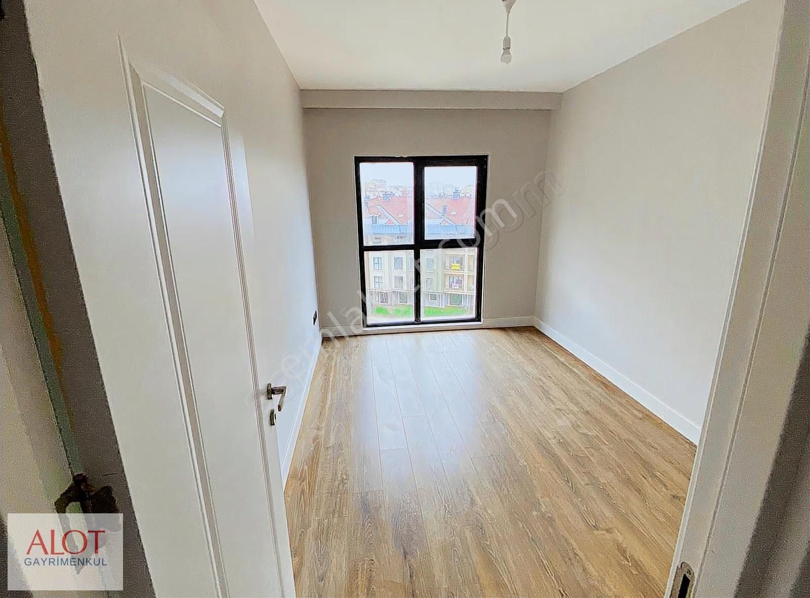 Ana Cadde Üzeri3+1ebeveyn Banyolu Yerden Isıtmalı 2. Kat - Görsel 9