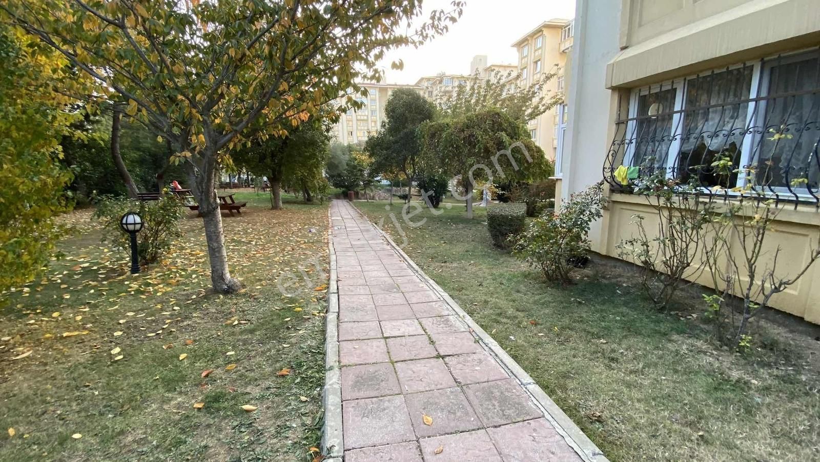 Mimaroba Emlak Bankası Konutları 4.kısımda Satılık 1+1 Daire - Görsel 7