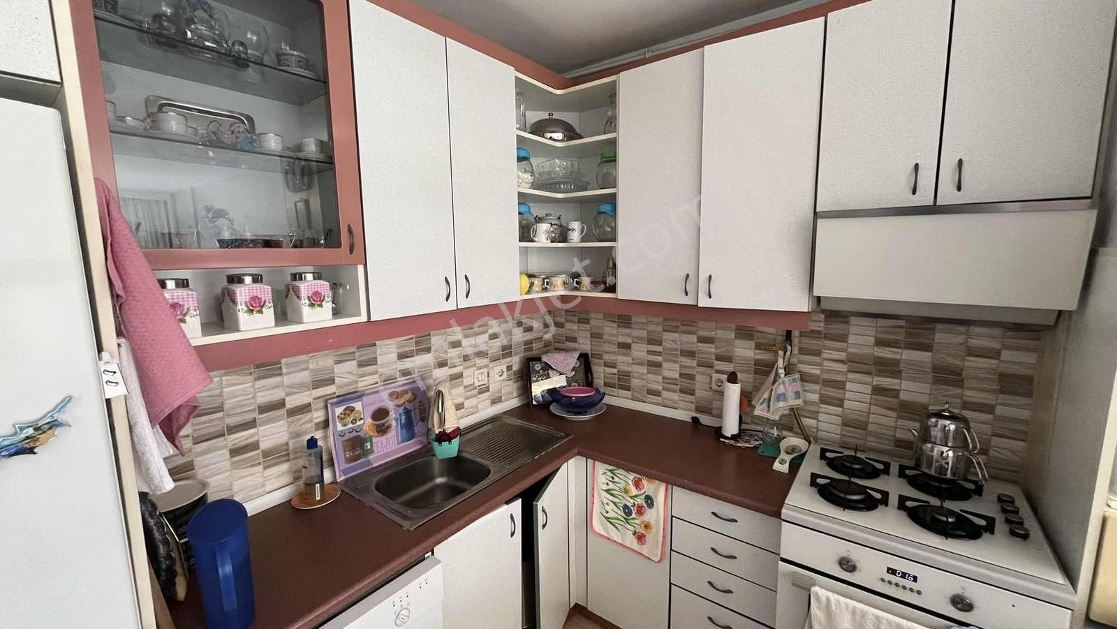 Mimaroba Emlak Bankası Konutları 4.kısımda Satılık 1+1 Daire - Görsel 29