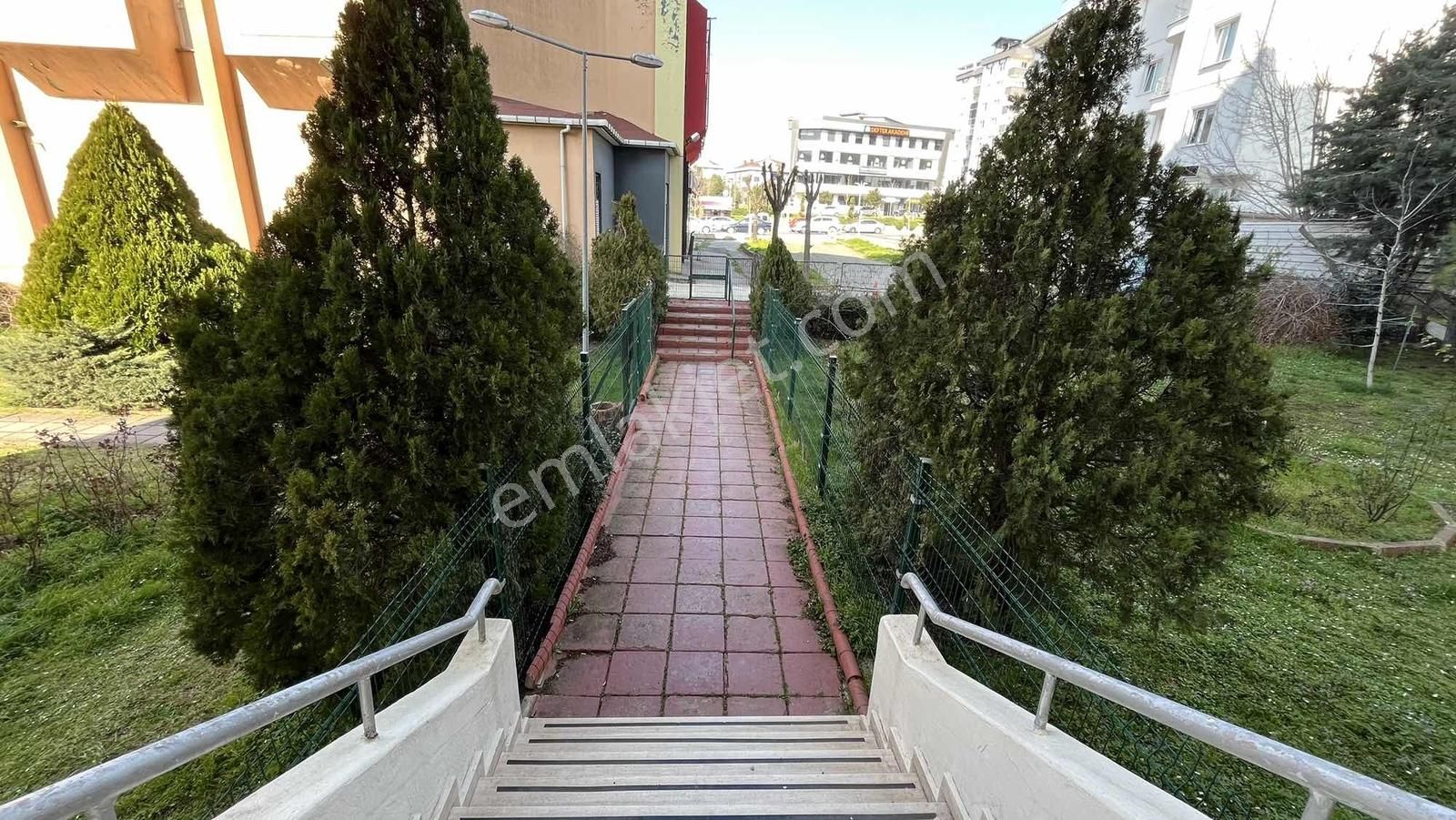 Mimaroba Emlak Bankası Konutları 4.kısımda Satılık 1+1 Daire - Görsel 8