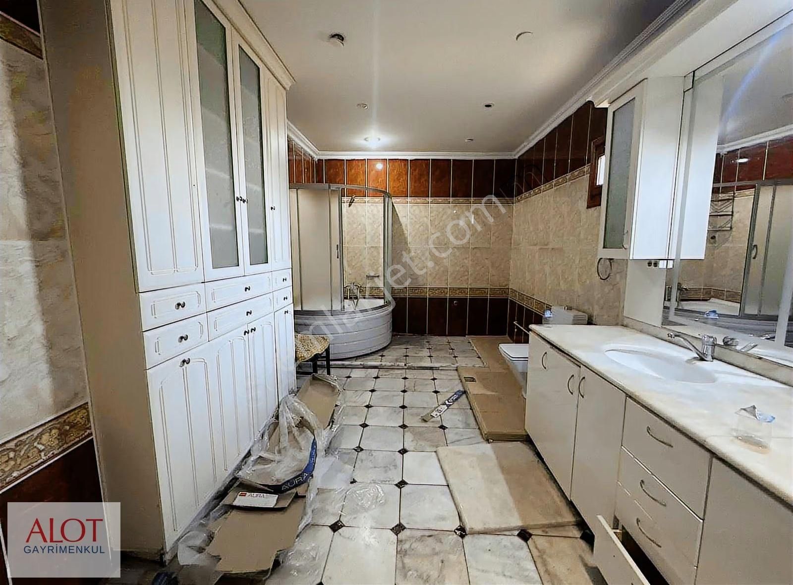 Çamlıca Kısıklı Mah. 5+1 Kiralık Dubleks - Görsel 12