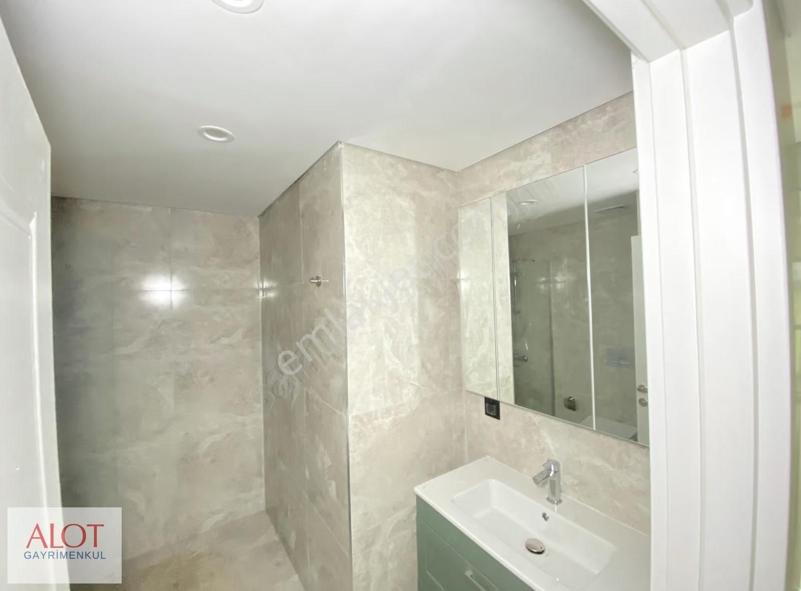 3+1 Ebeveyn Banyolu Yerden Isıtmalı 2. Kat Deniz Manzaralı - Görsel 16