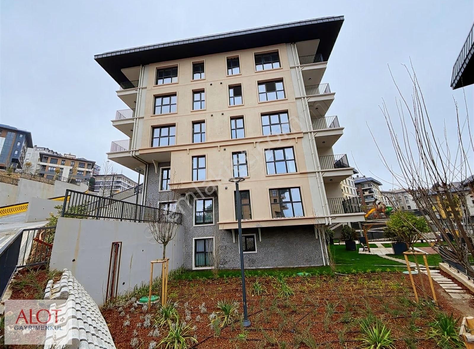 3+1 Ebeveyn Banyolu Yerden Isıtmalı 2. Kat Deniz Manzaralı - Görsel 11