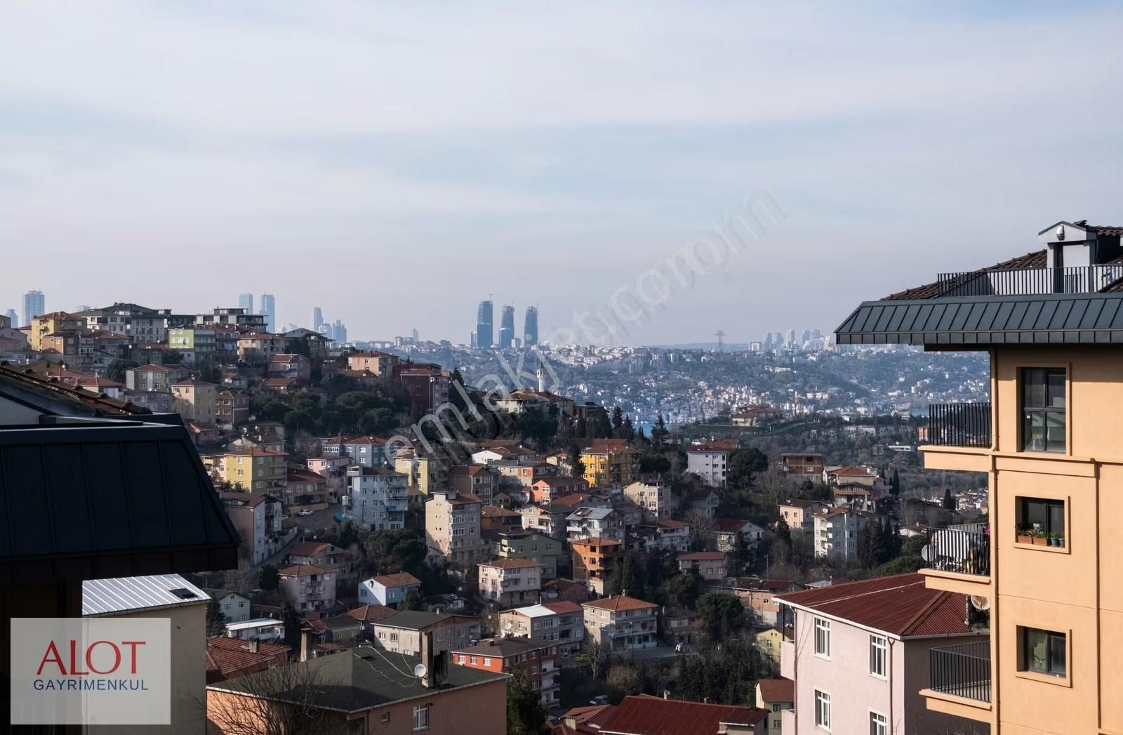 3+1 Ebeveyn Banyolu Yerden Isıtmalı 2. Kat Deniz Manzaralı