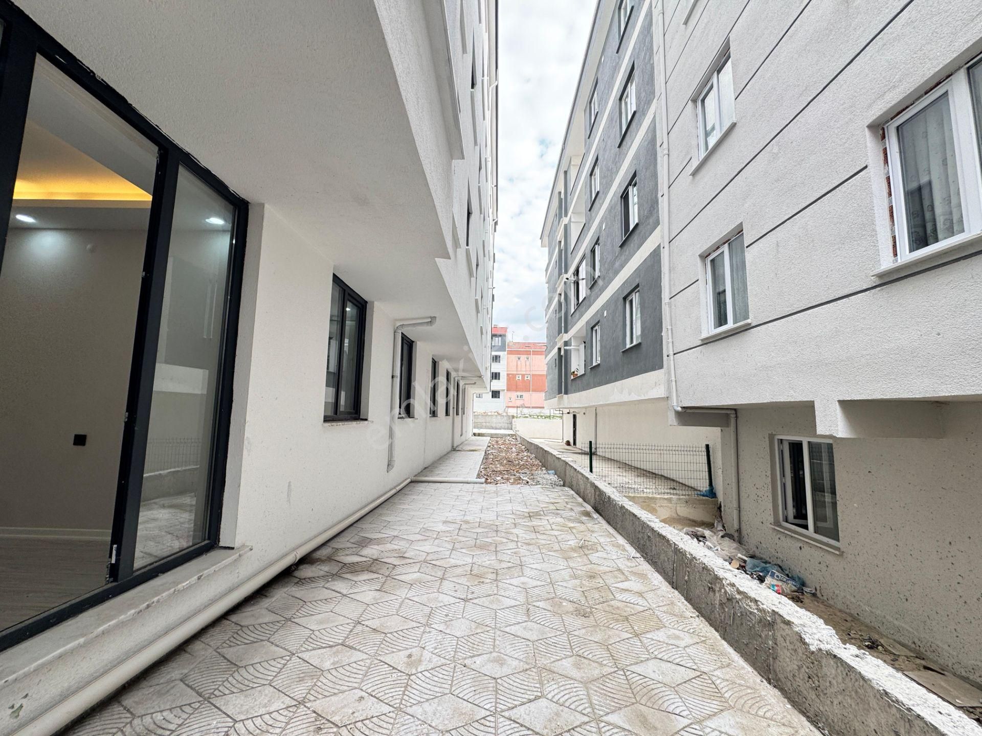 Hastane'nin Orda 2+1 Sıfır Lüks!!fırsat!! Geniş Bahçeli Dairemiz - Görsel 22