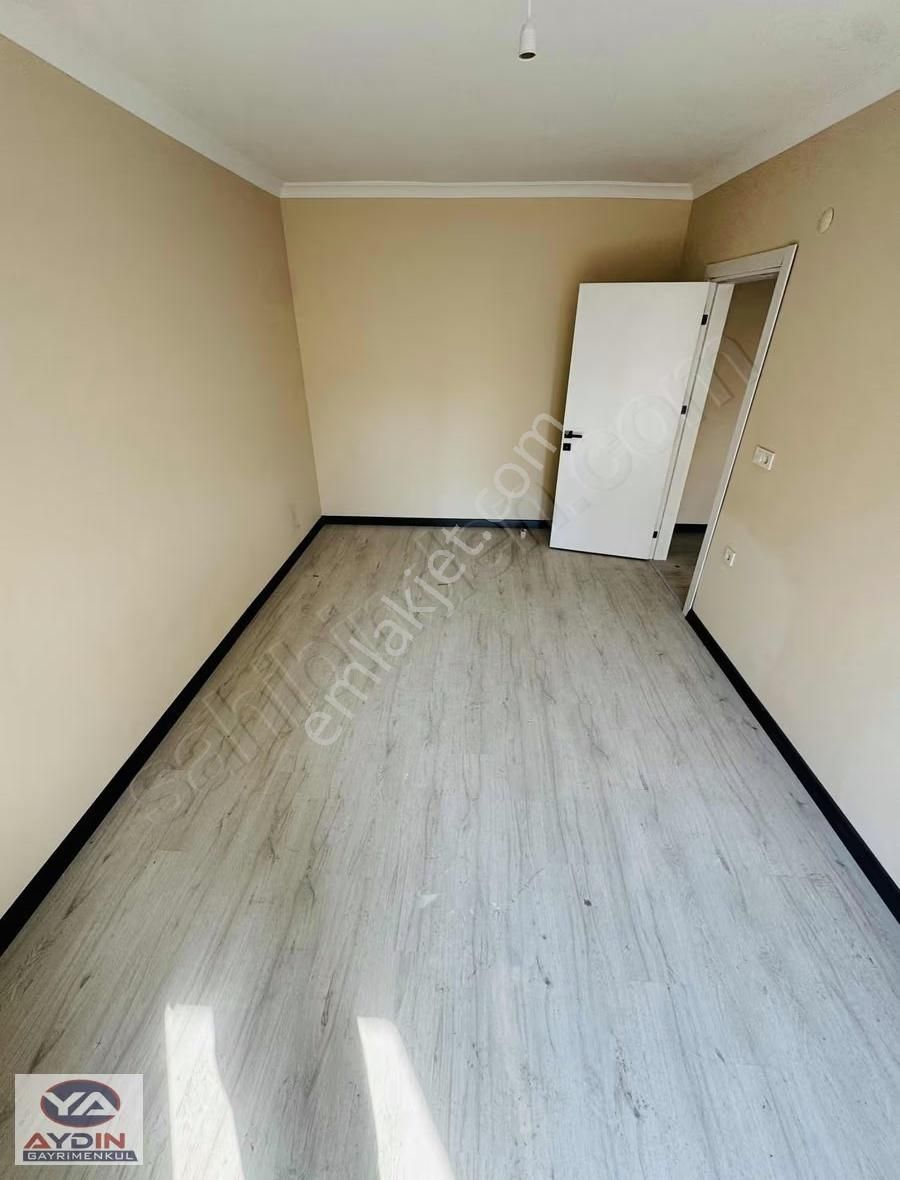 Çayırova Atatürk Mah.de 120 M2 Genişliğinde 3+1 Satılık Ara Katı - Görsel 12