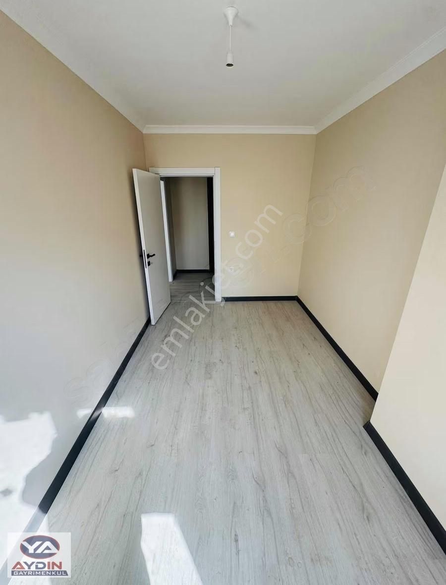 Çayırova Atatürk Mah.de 120 M2 Genişliğinde 3+1 Satılık Ara Katı - Görsel 8