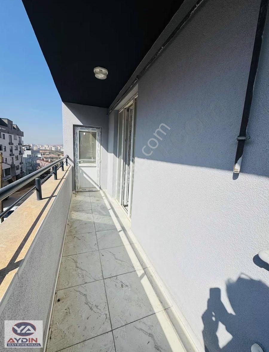 Çayırova Atatürk Mah.de 120 M2 Genişliğinde 3+1 Satılık Ara Katı - Görsel 3