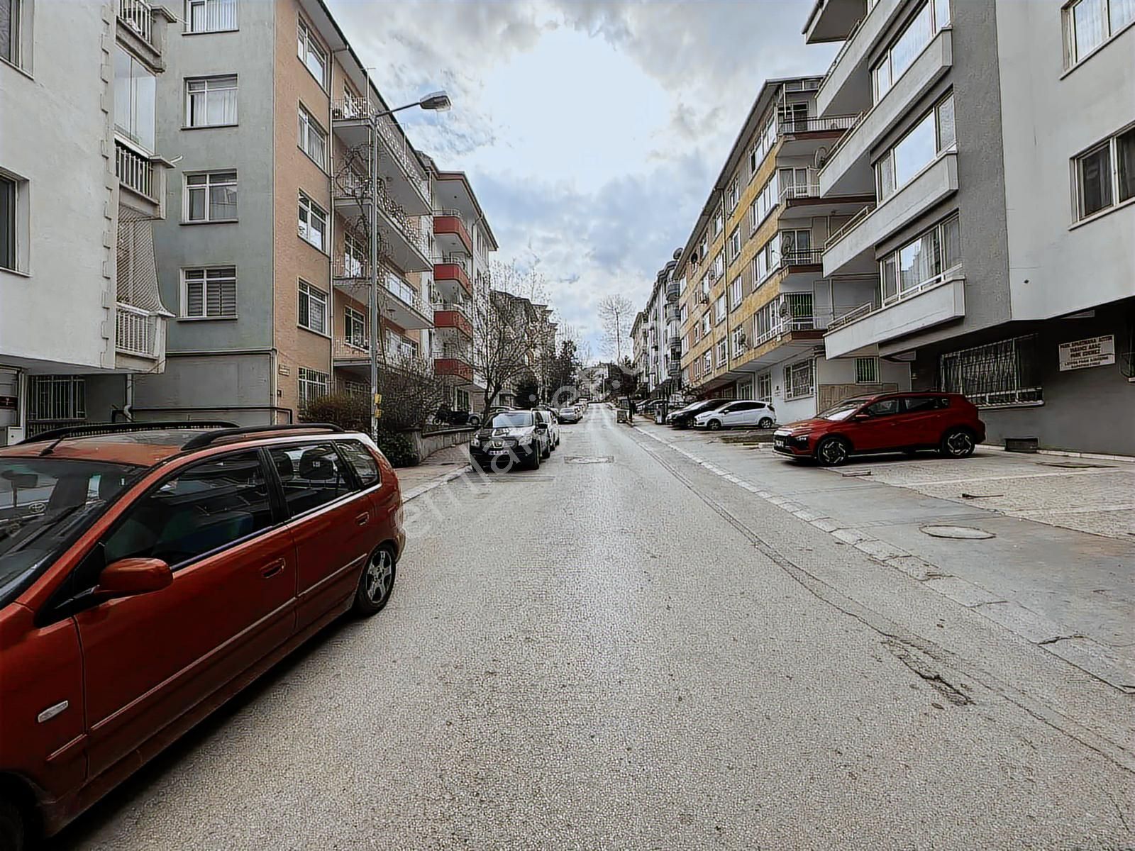 Ayrancı Refik Belendirde 3+1 Mesnevi-hoşdere Asansörlü Bahçeli - Görsel 21