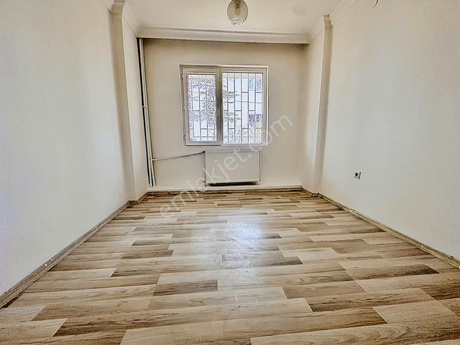 Ayrancı Refik Belendirde 3+1 Mesnevi-hoşdere Asansörlü Bahçeli - Görsel 14