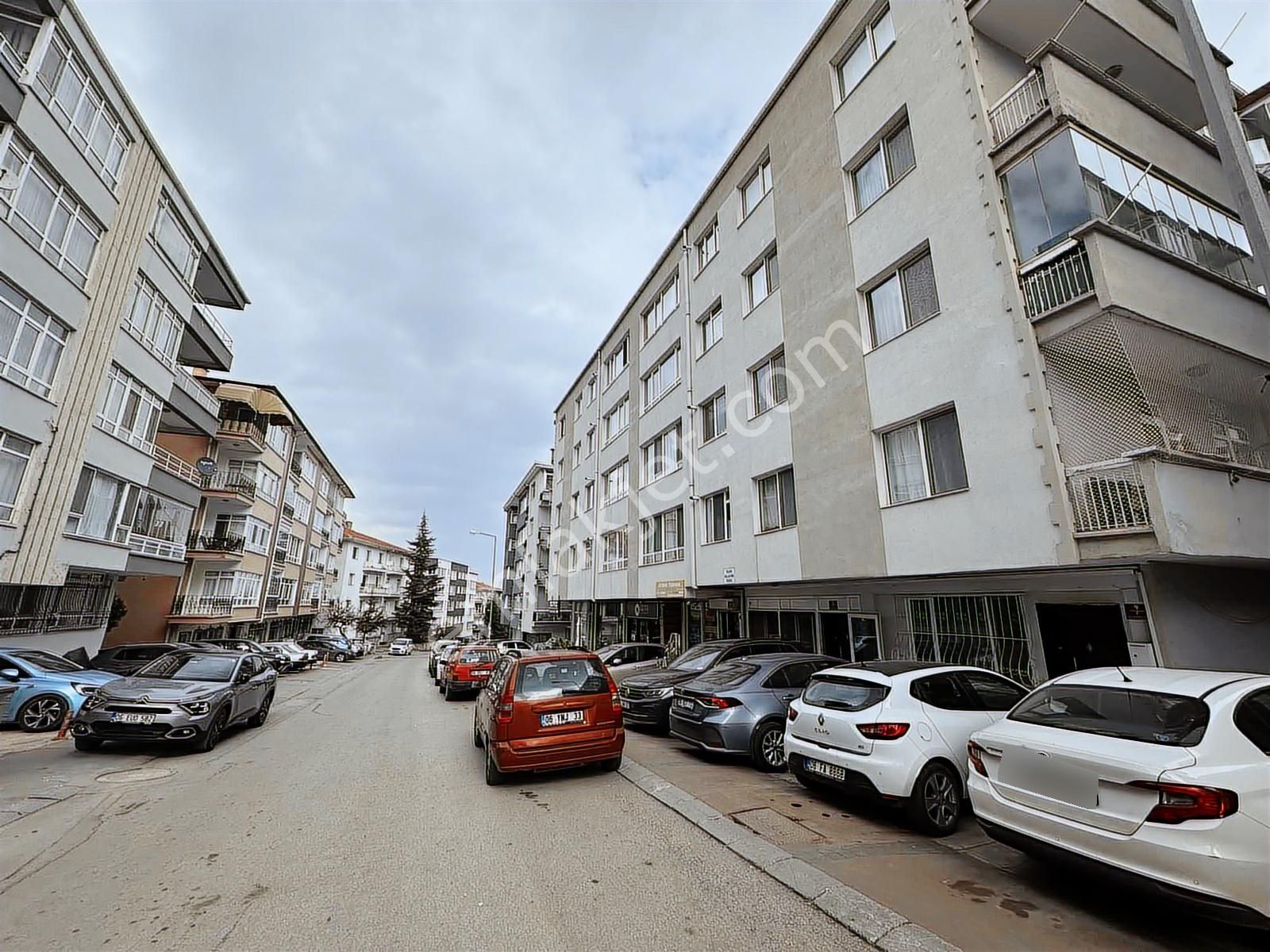 Ayrancı Refik Belendirde 3+1 Mesnevi-hoşdere Asansörlü Bahçeli - Görsel 29