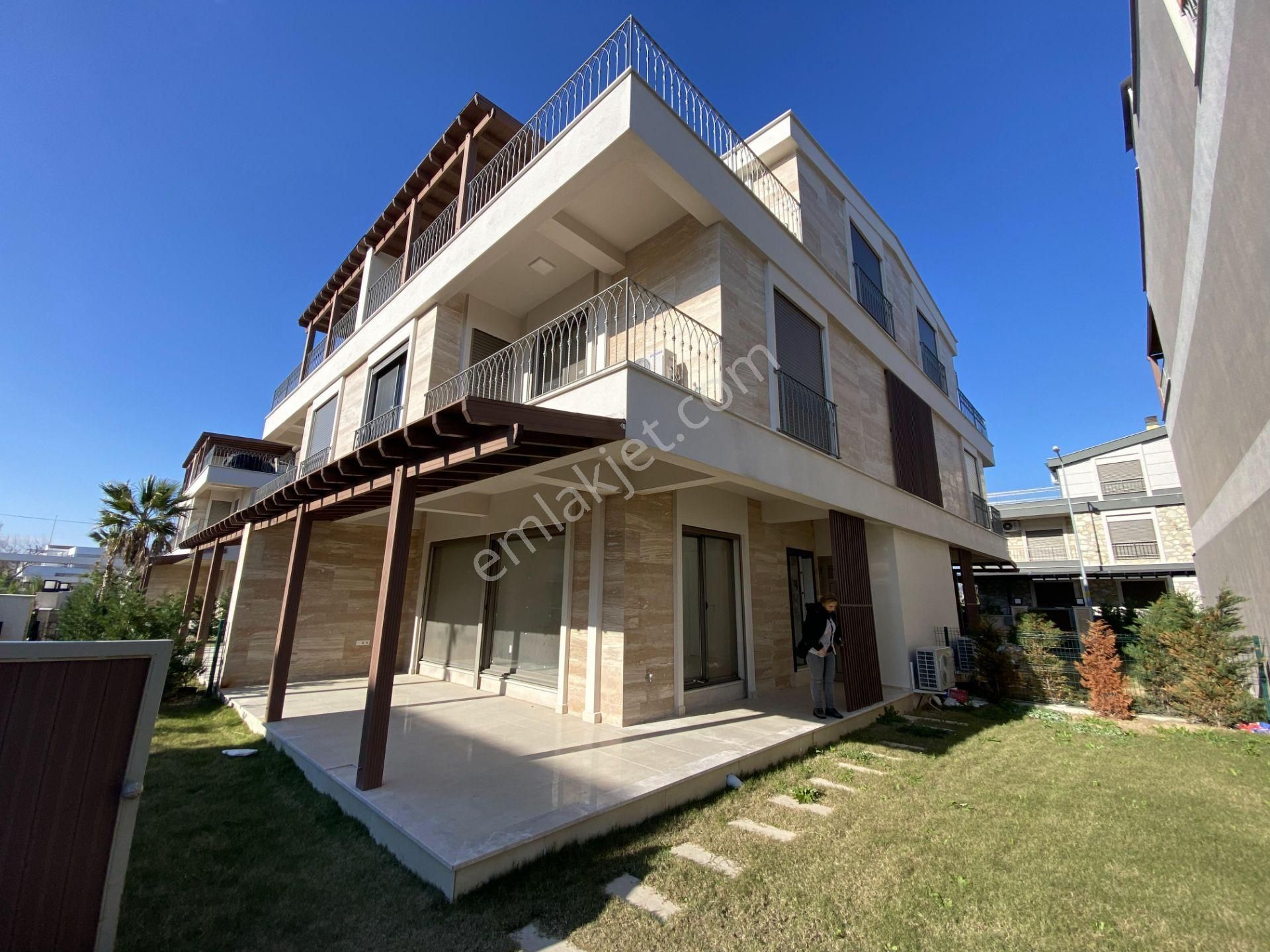 Ayvalık Sarımsaklı Da Satılık Villalar.denize 50 Metre Mesafede. - Görsel 20