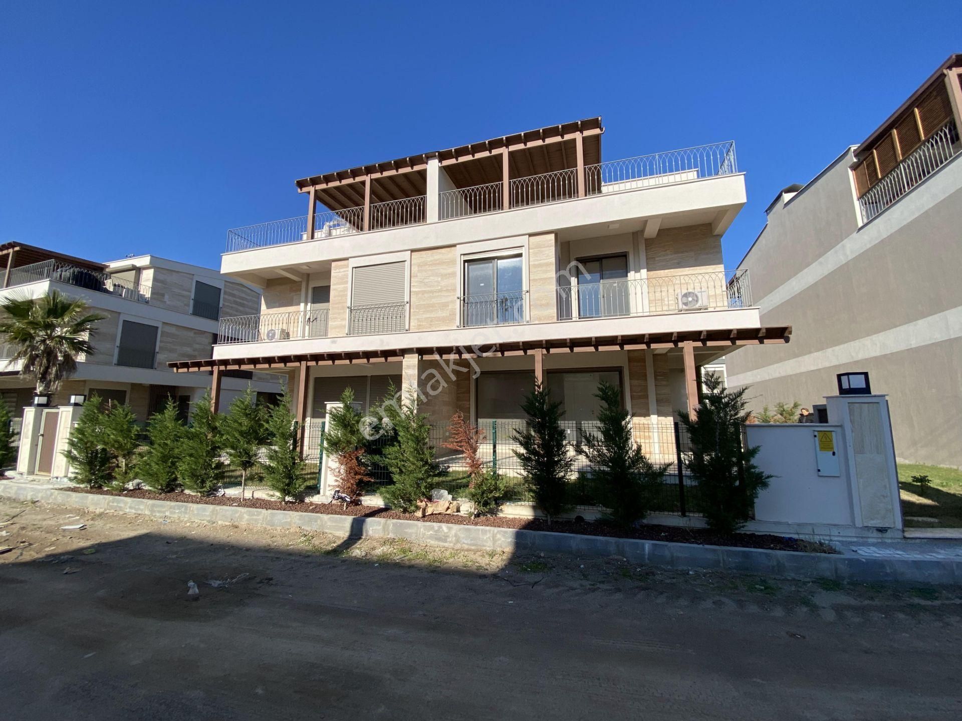 Ayvalık Sarımsaklı Da Satılık Villalar.denize 50 Metre Mesafede. - Görsel 27