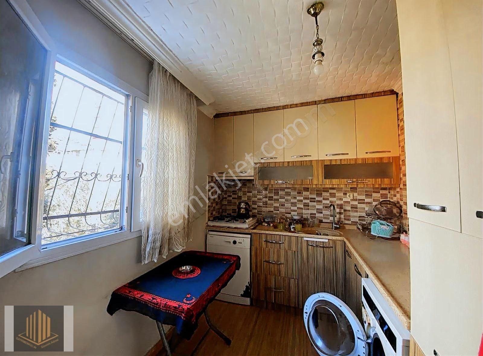 Sağlam'dan Yeşilyurt'ta Kaçırılmayacak 3 Katlı Müstakil Ev - Görsel 2