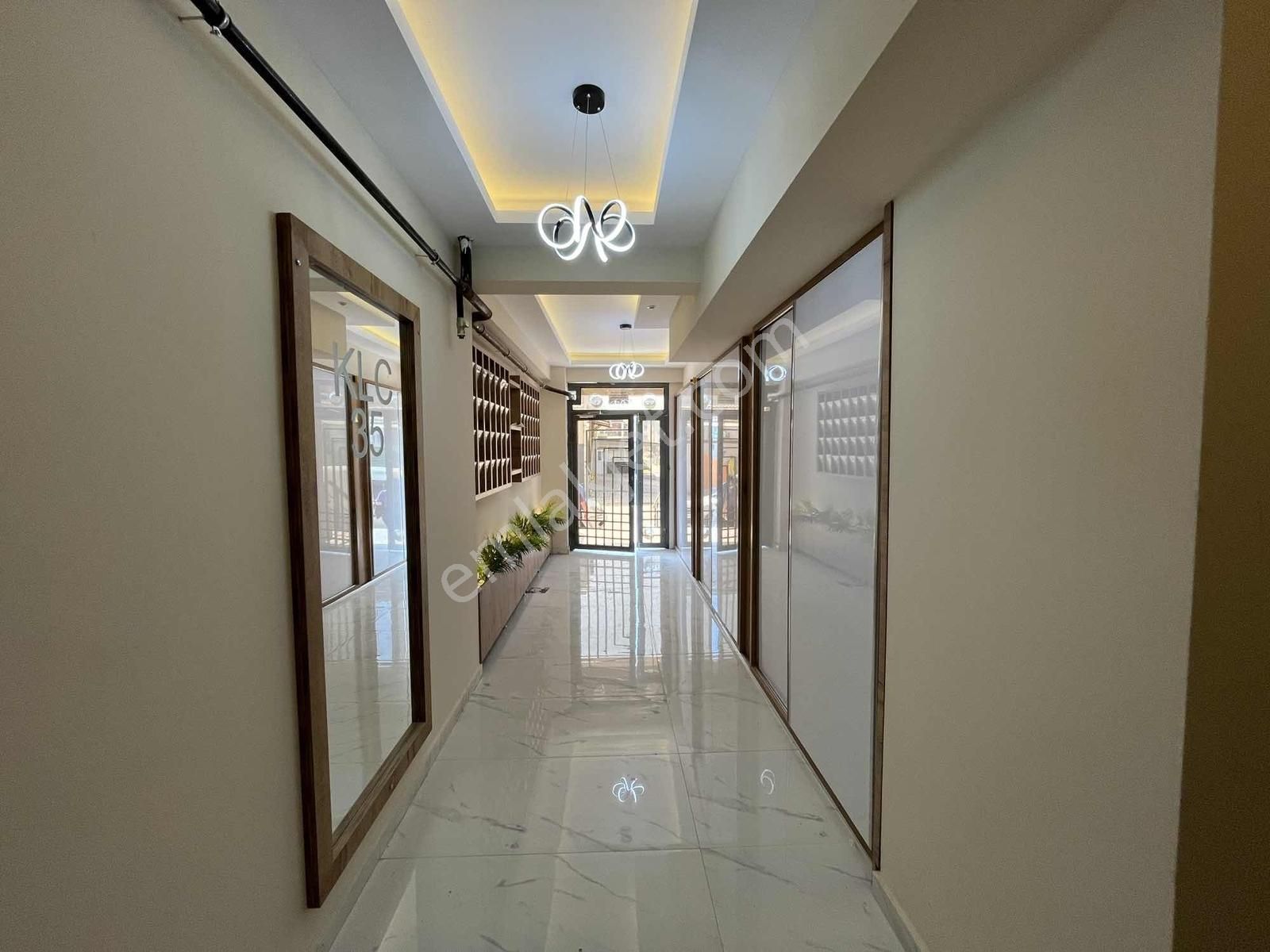 Seyrek Merkezde 1+1 Sıfır Eşyalı Kiralık Daire - Görsel 8