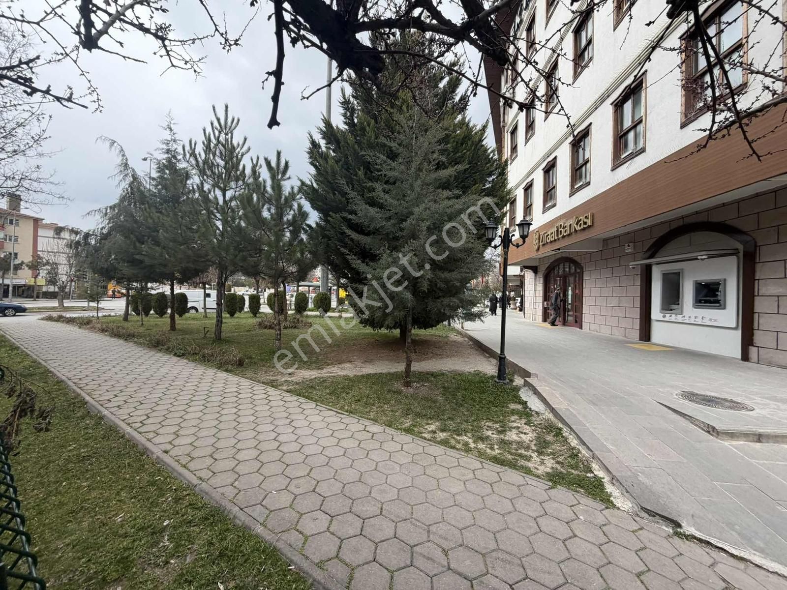 A L C Den Konumu Harika Metro Yakını 2+1 Satılık Daire - Görsel 14