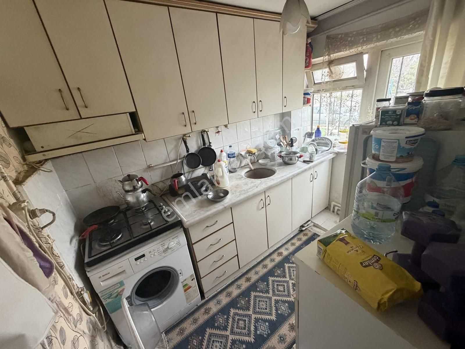 A L C Den Konumu Harika Metro Yakını 2+1 Satılık Daire