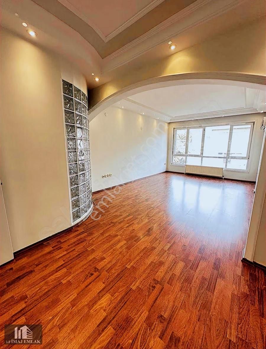 Suadiye Emin Ali Paşa Da 3+1 135 M2 Tamamı Bakımlı Geniş Balkon - Görsel 2