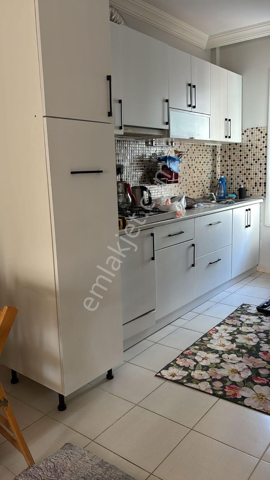 Asansörsuz 3.kat Esyali Yapılı Havuzlu Daire - Görsel 5