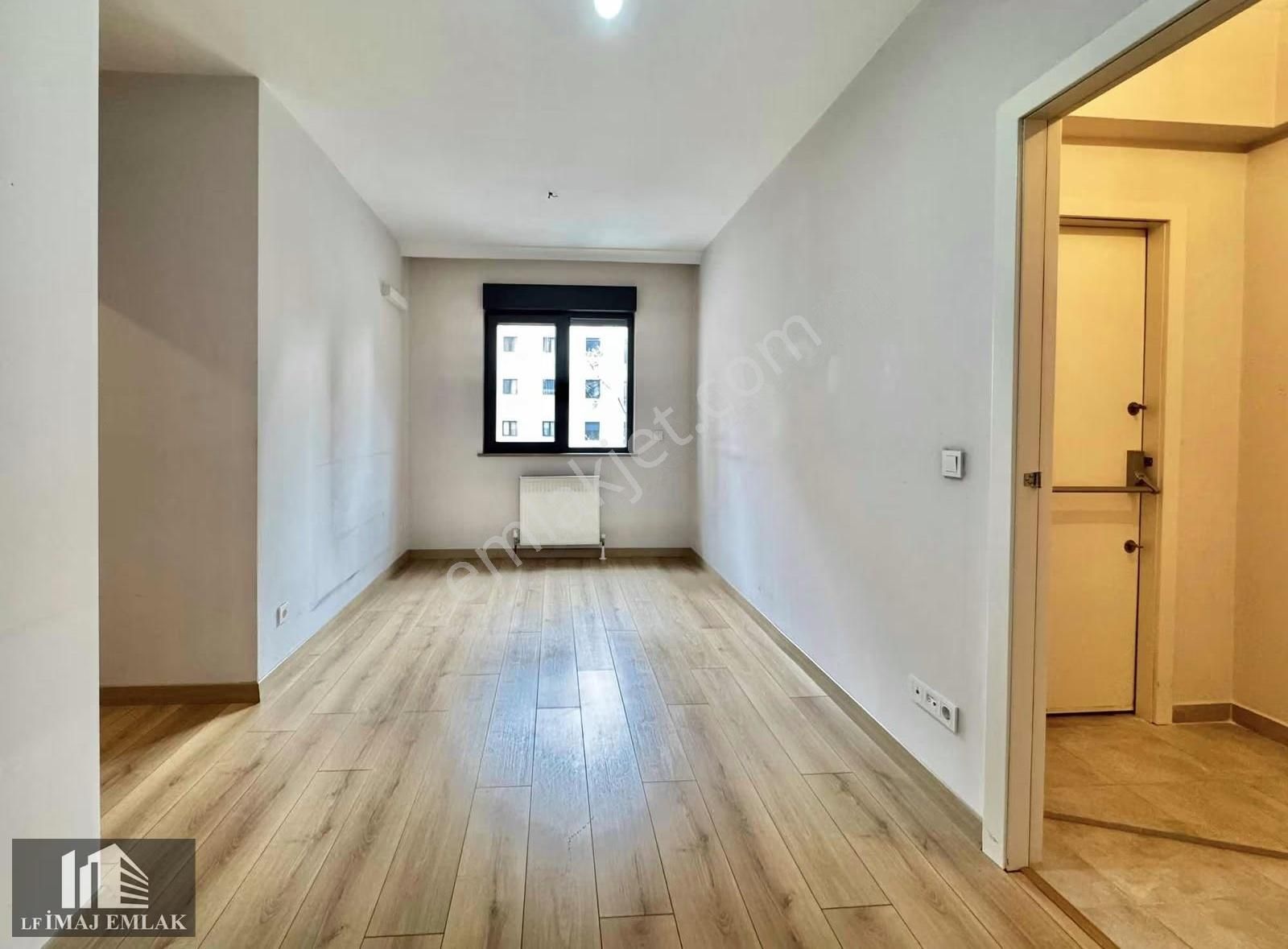 Suadiye'de Bağdat Cad Yakın Boş Balkonlu 95 M2 Net 3+1 - Görsel 11