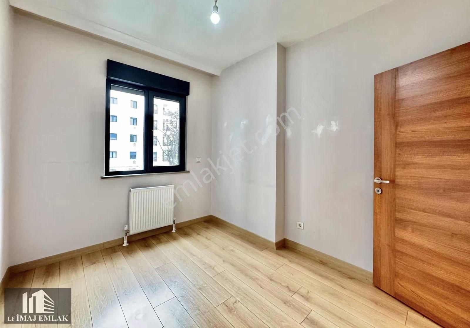 Suadiye'de Bağdat Cad Yakın Boş Balkonlu 95 M2 Net 3+1 - Görsel 34