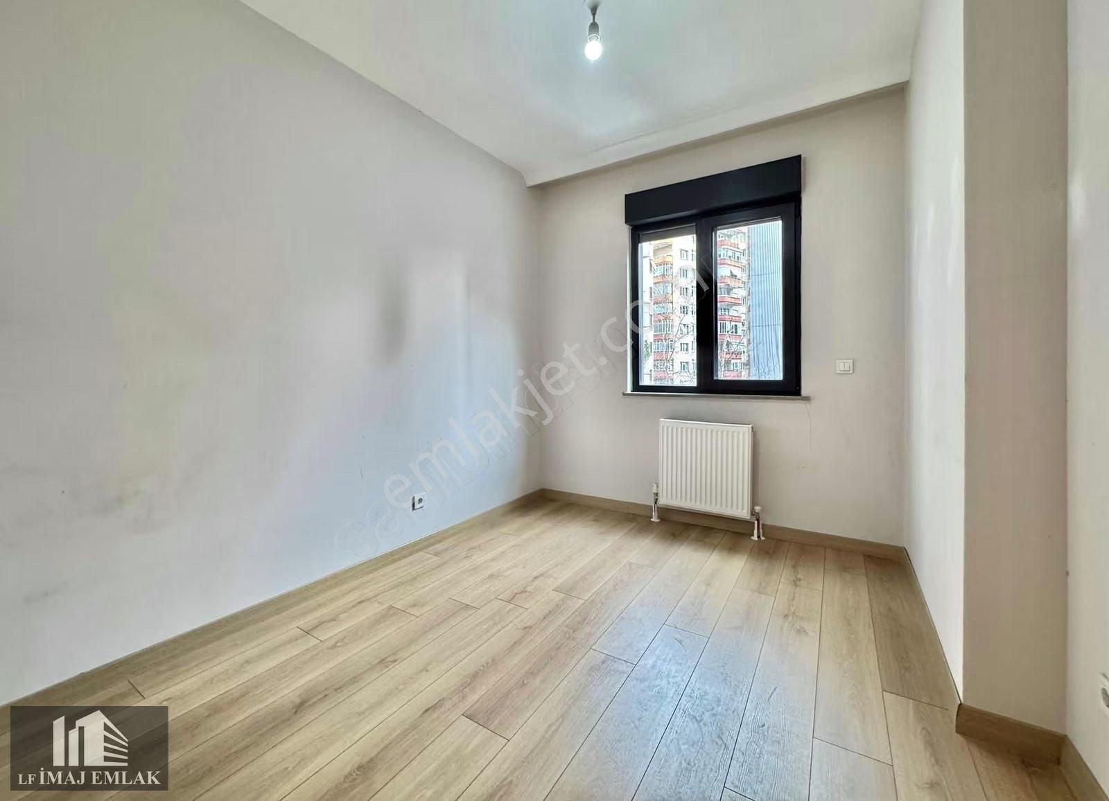 Suadiye'de Bağdat Cad Yakın Boş Balkonlu 95 M2 Net 3+1 - Görsel 29