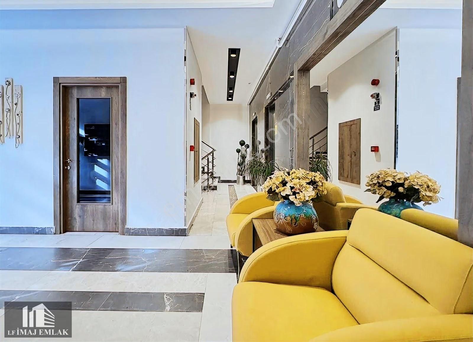 Suadiye'de Bağdat Cad Yakın Boş Balkonlu 95 M2 Net 3+1 - Görsel 19