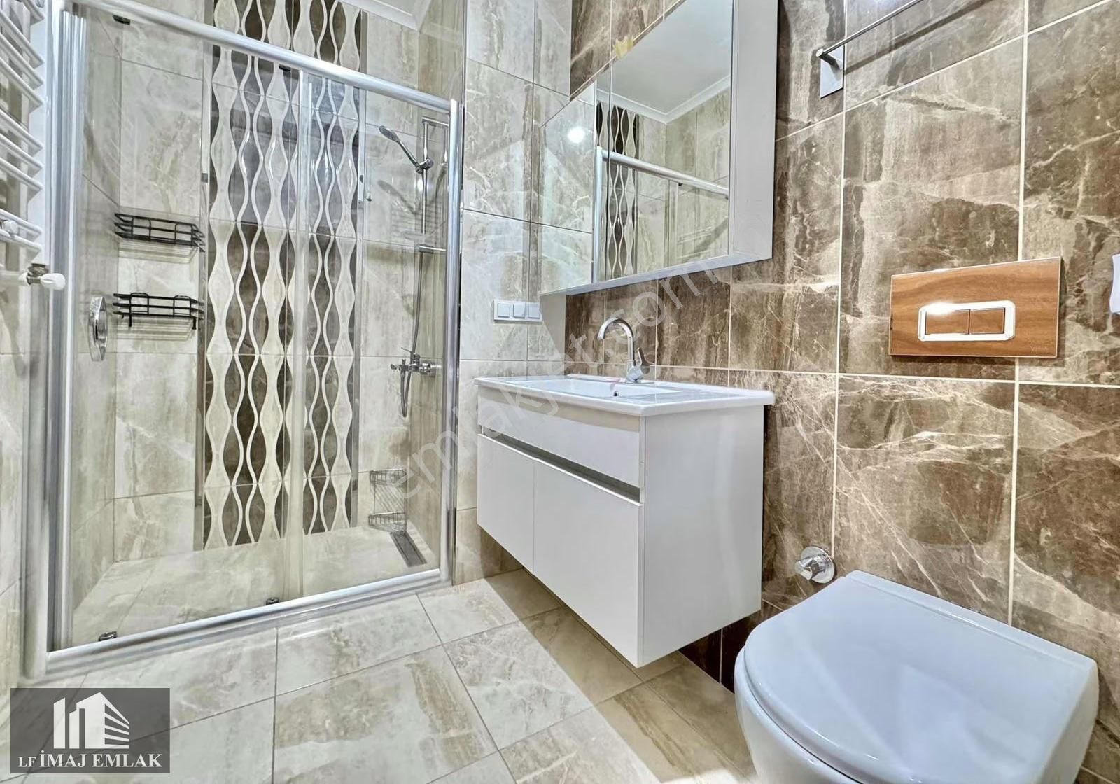 Suadiye'de Bağdat Cad Yakın Boş Balkonlu 95 M2 Net 3+1 - Görsel 6